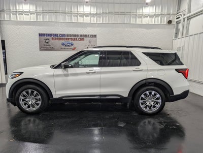 2025 Ford Explorer Active 4x4