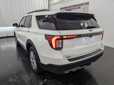 2025 Ford Explorer Active 4x4