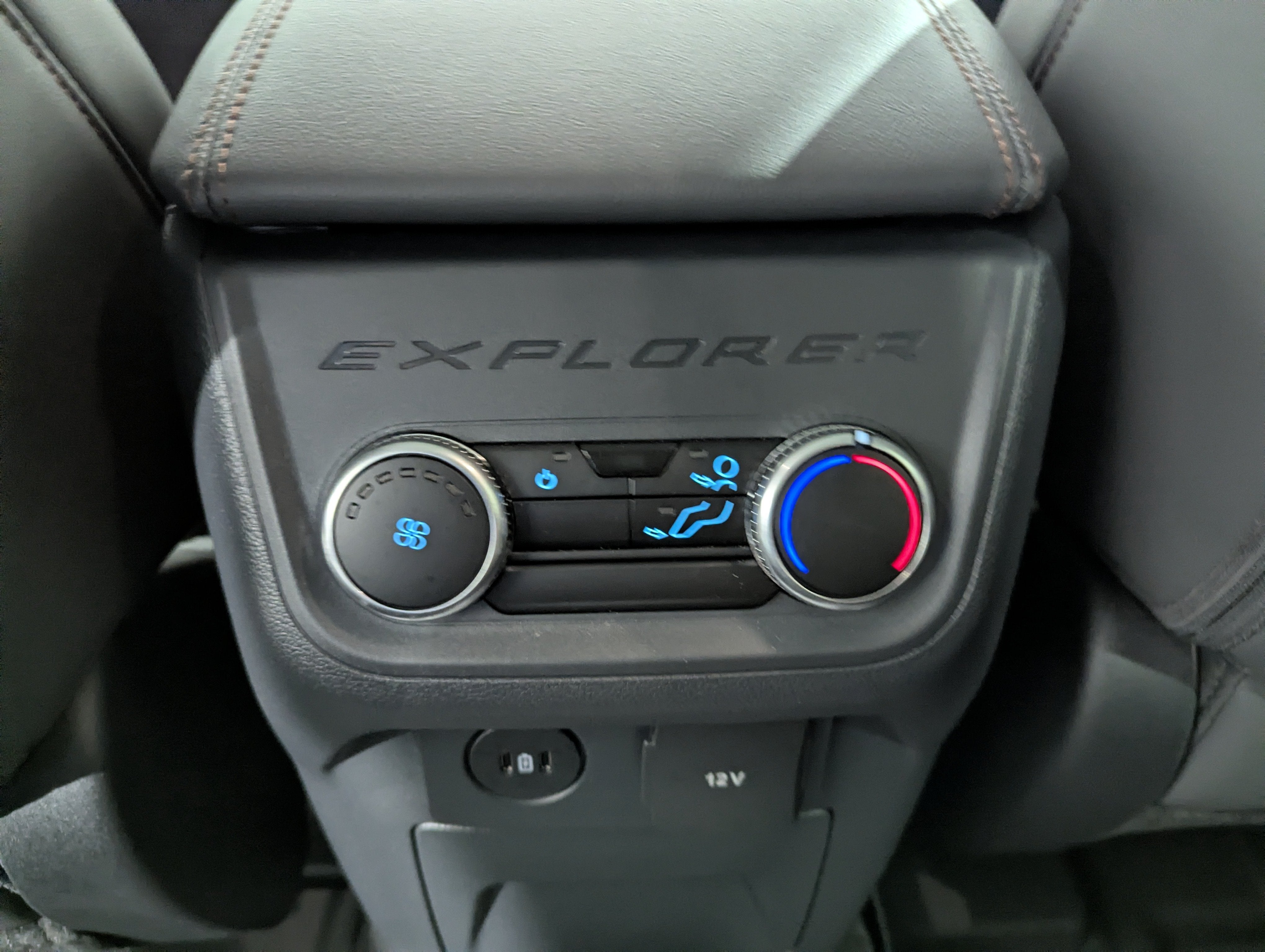 2026 Ford Explorer Active 4x4