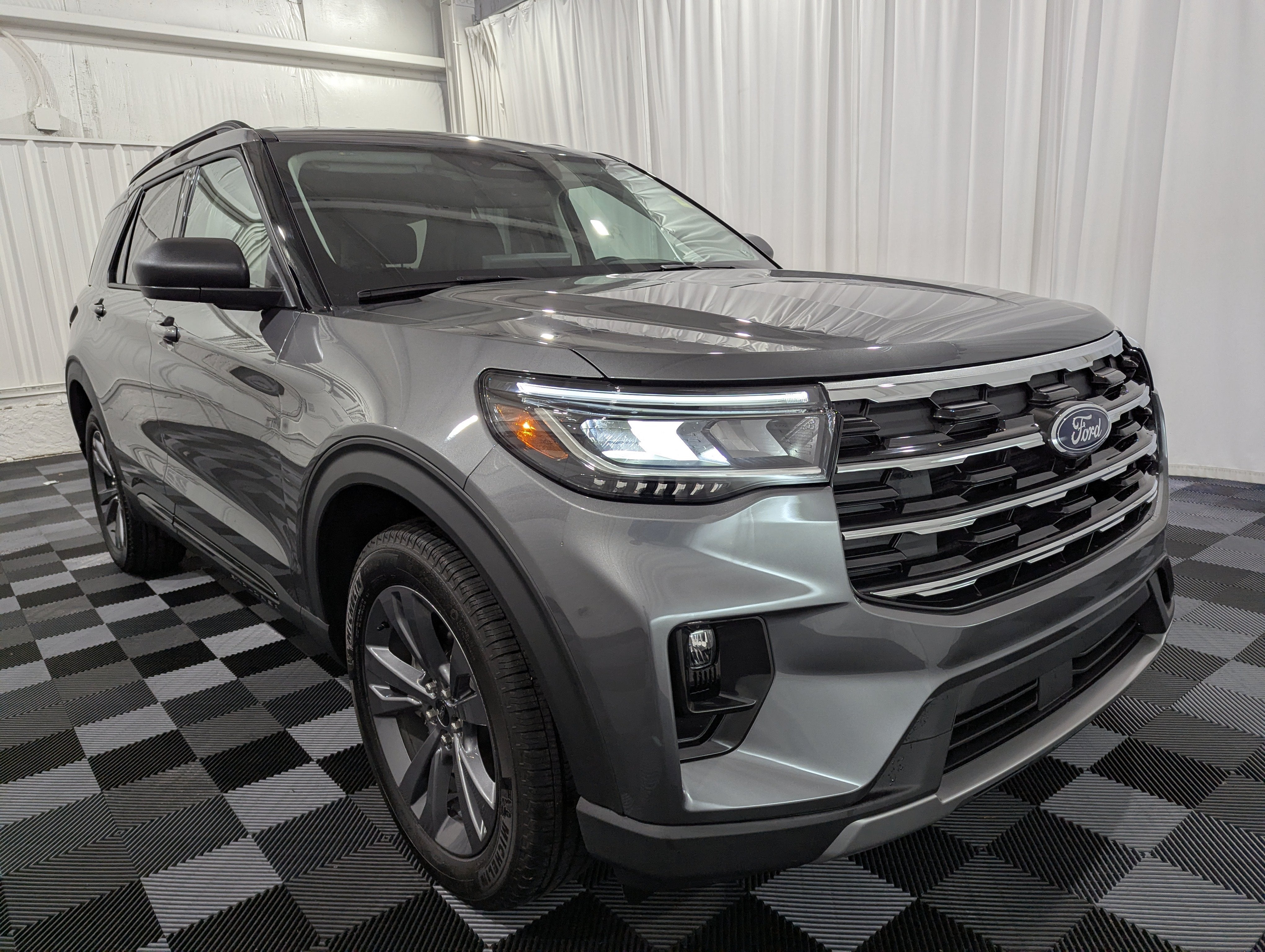 2026 Ford Explorer Active 4x4