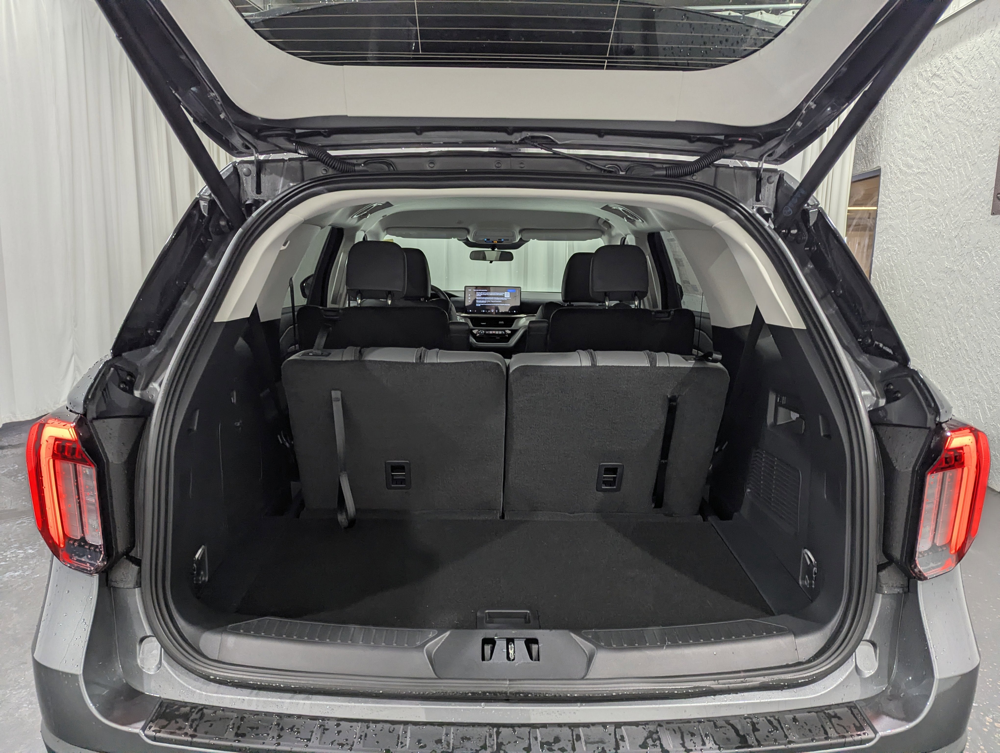 2026 Ford Explorer Active 4x4