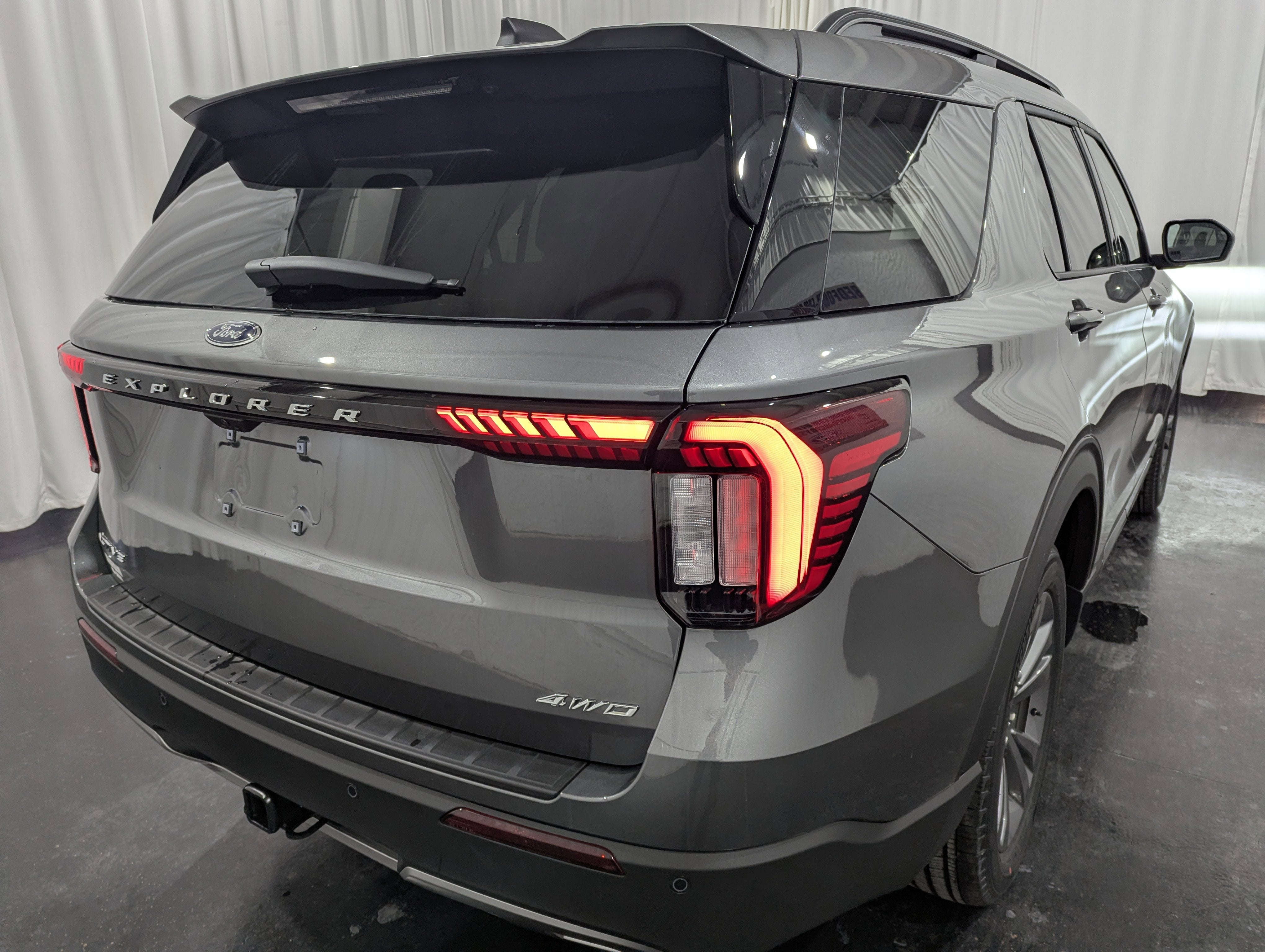 2026 Ford Explorer Active 4x4