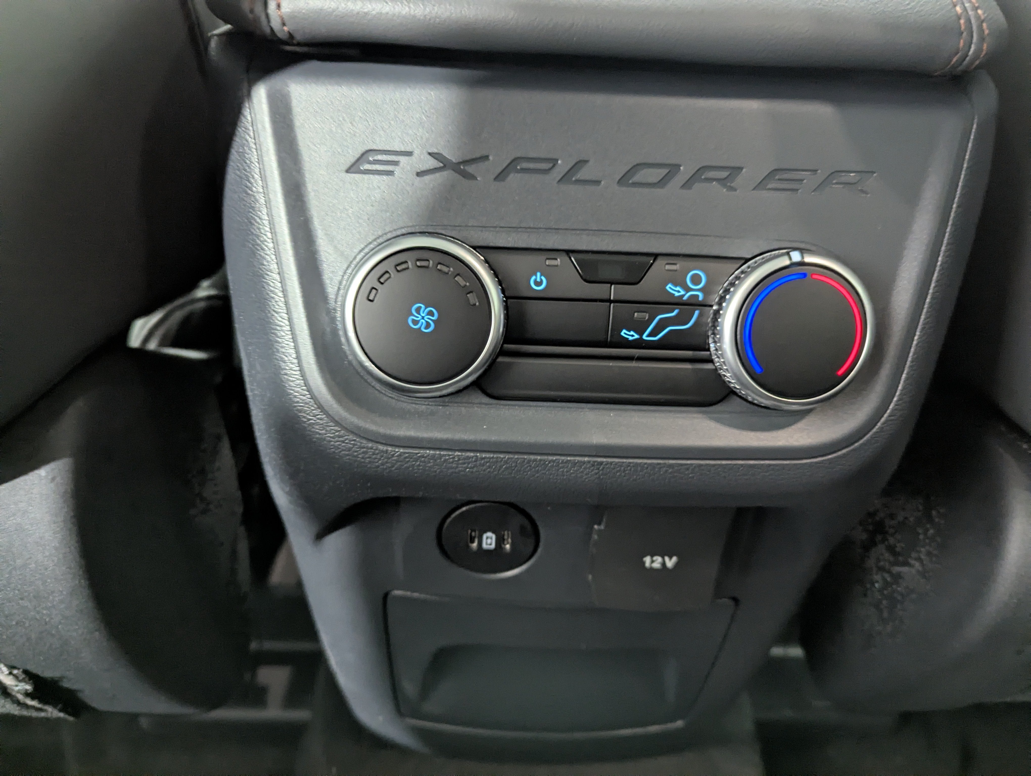2026 Ford Explorer Active 4x4