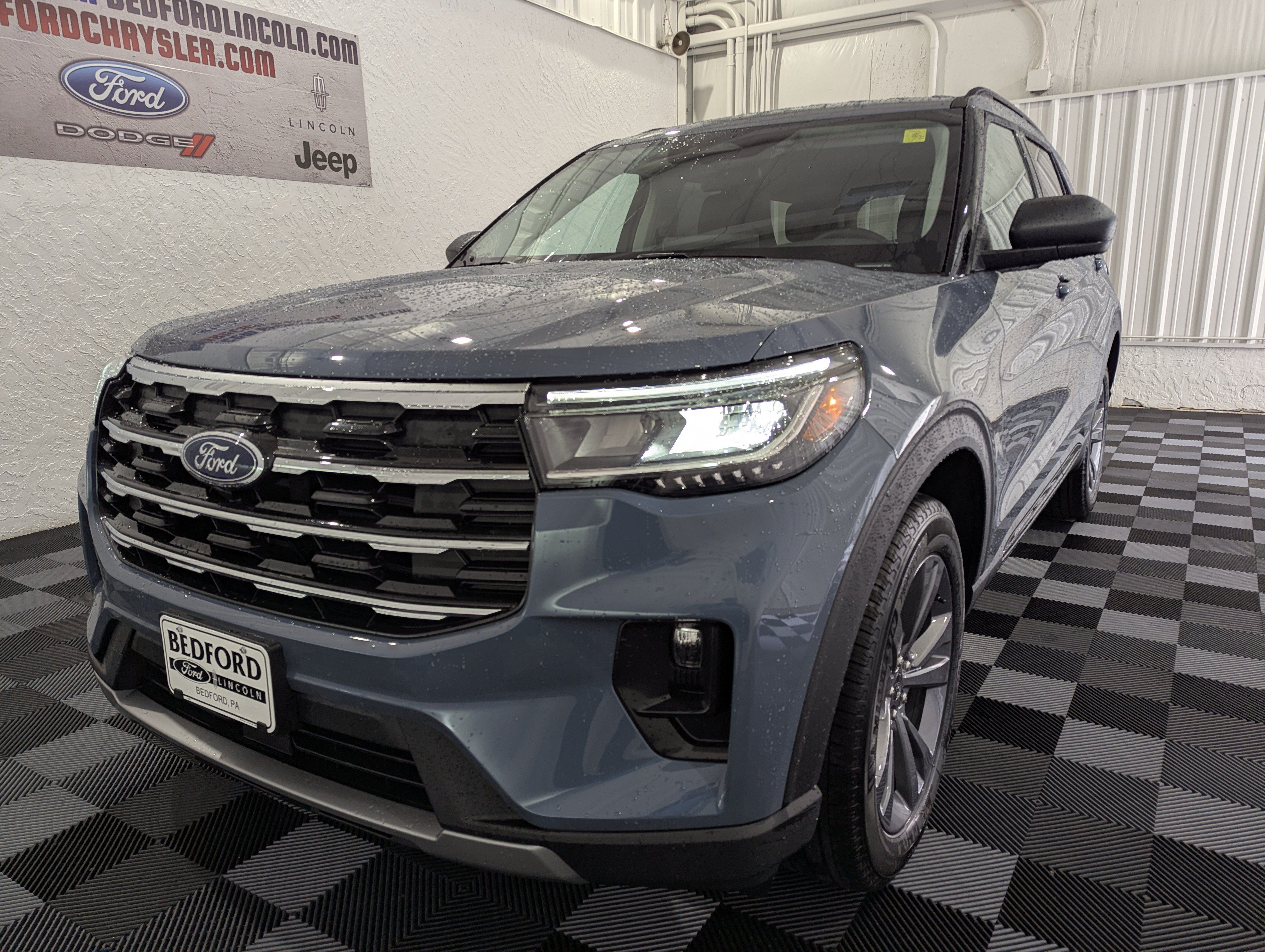 2026 Ford Explorer Active w/200A Pkg