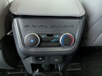2027 Ford Explorer Active 4x4