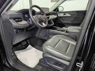 2025 Ford Explorer Active 4x4