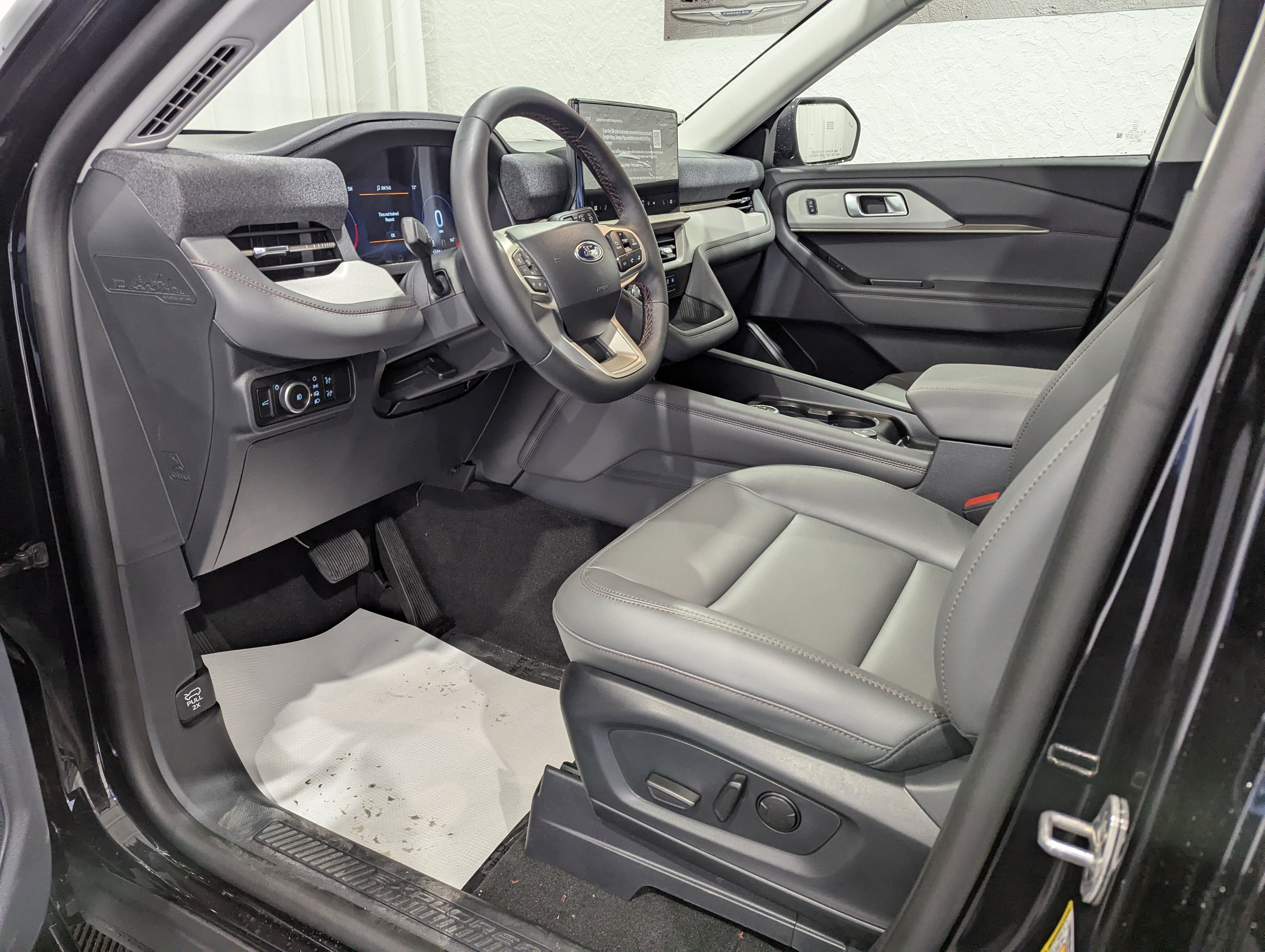 2026 Ford Explorer Active 4x4