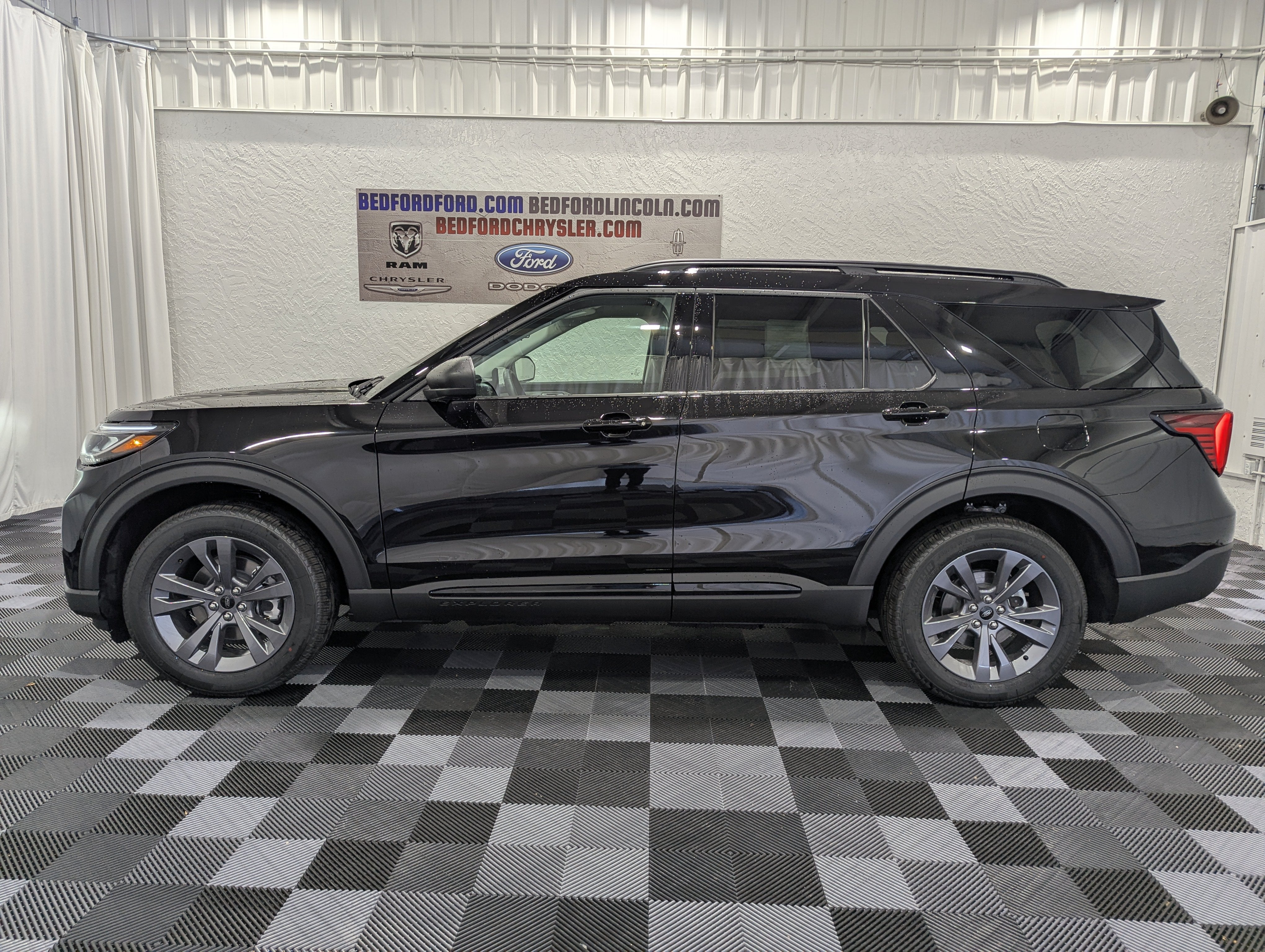 2026 Ford Explorer Active 4x4
