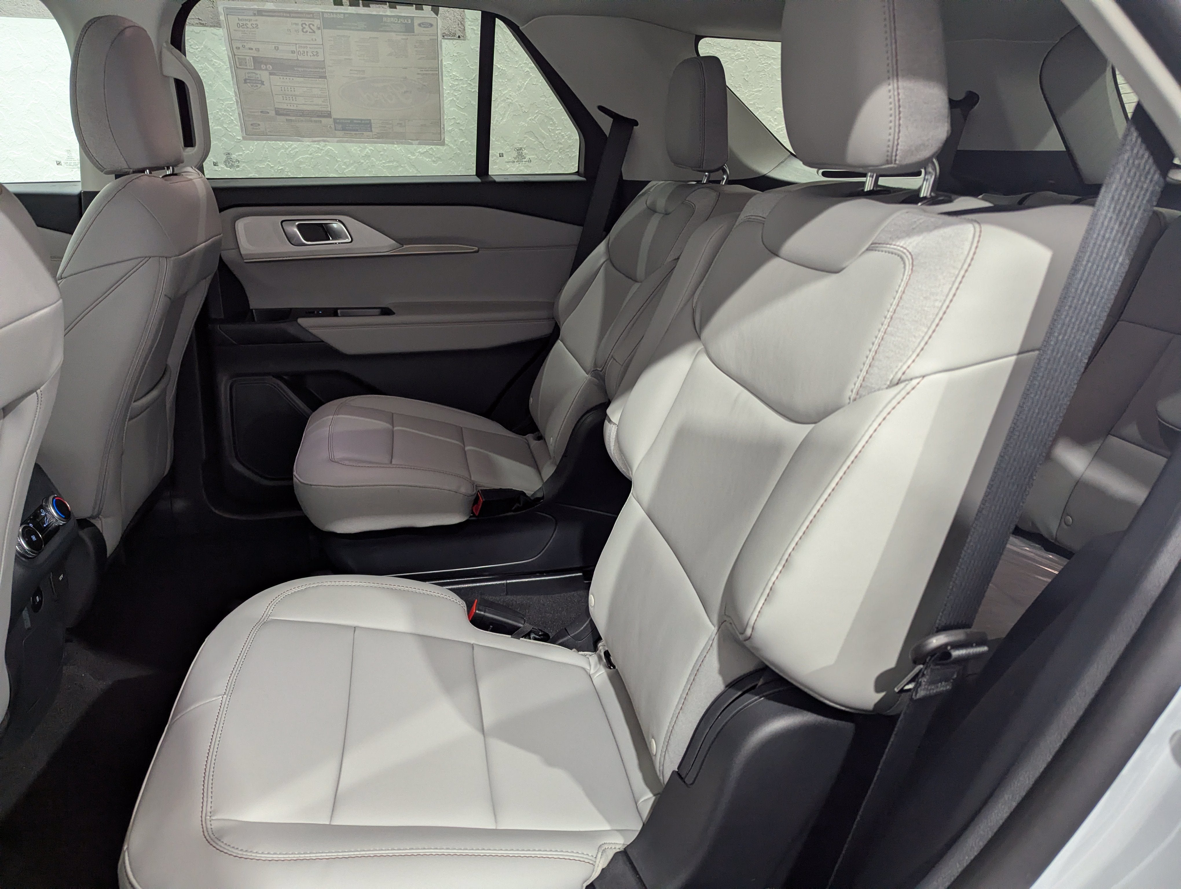 2026 Ford Explorer Active 4x4