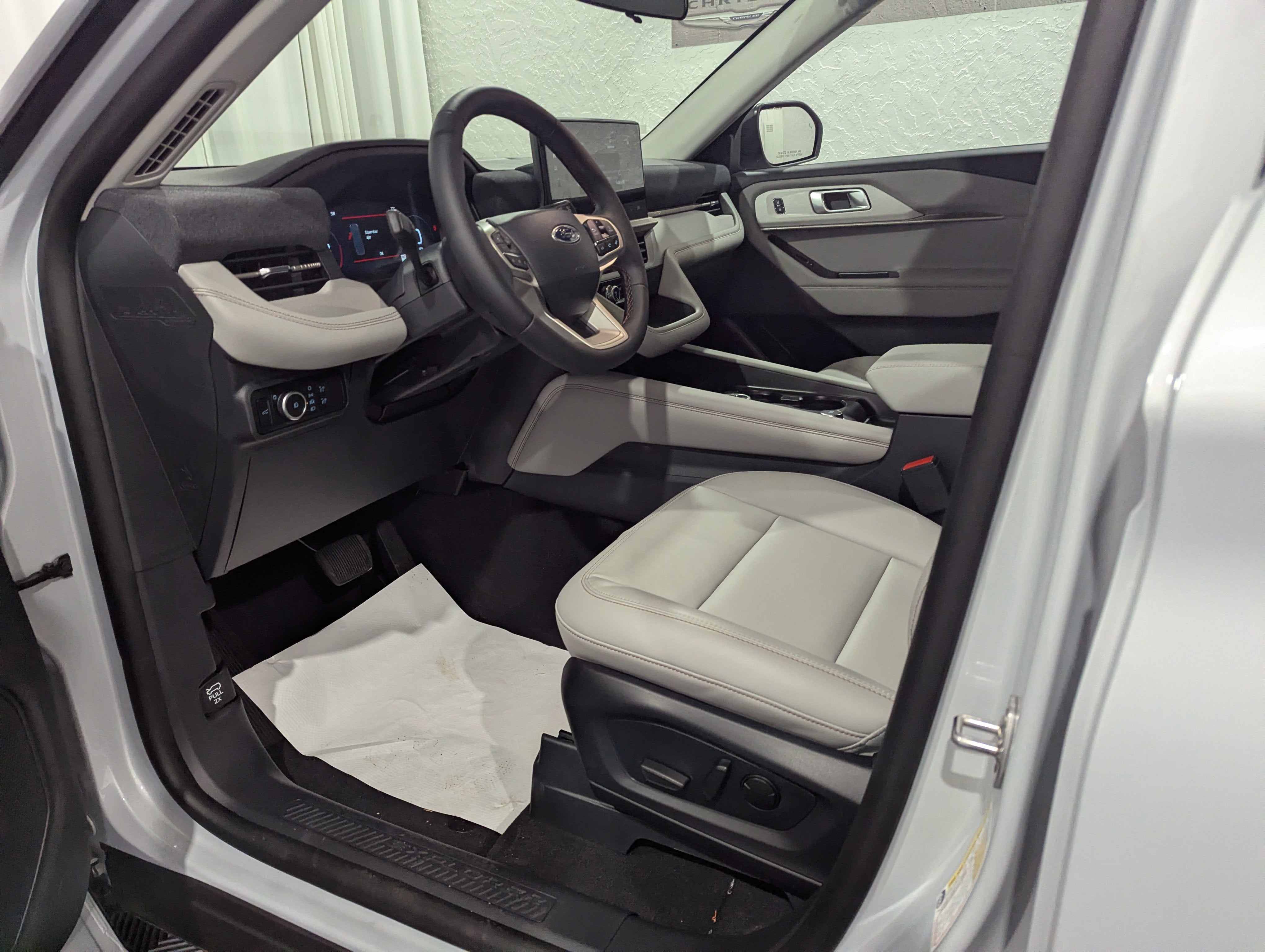 2026 Ford Explorer Active 4x4