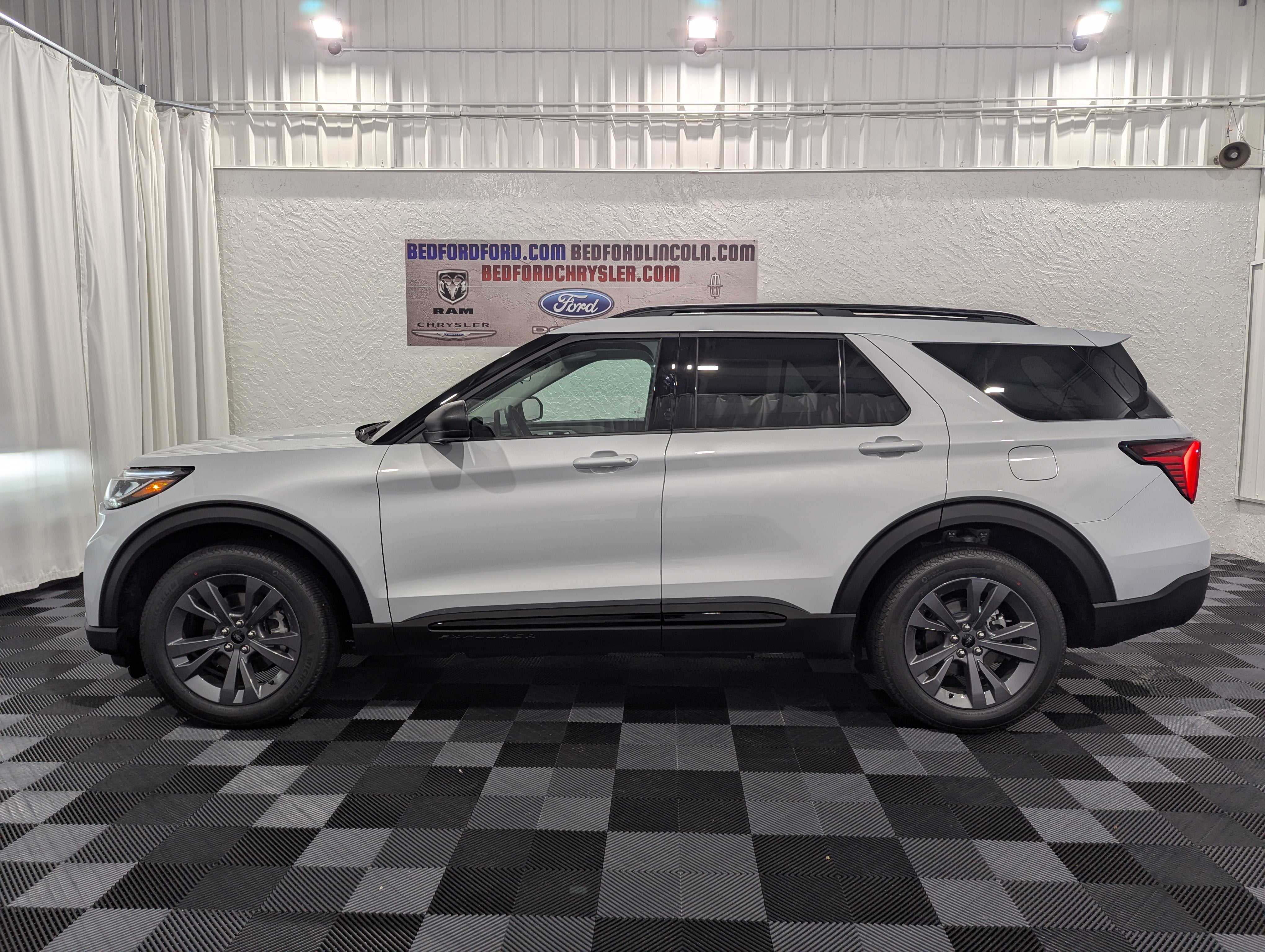 2026 Ford Explorer Active 4x4