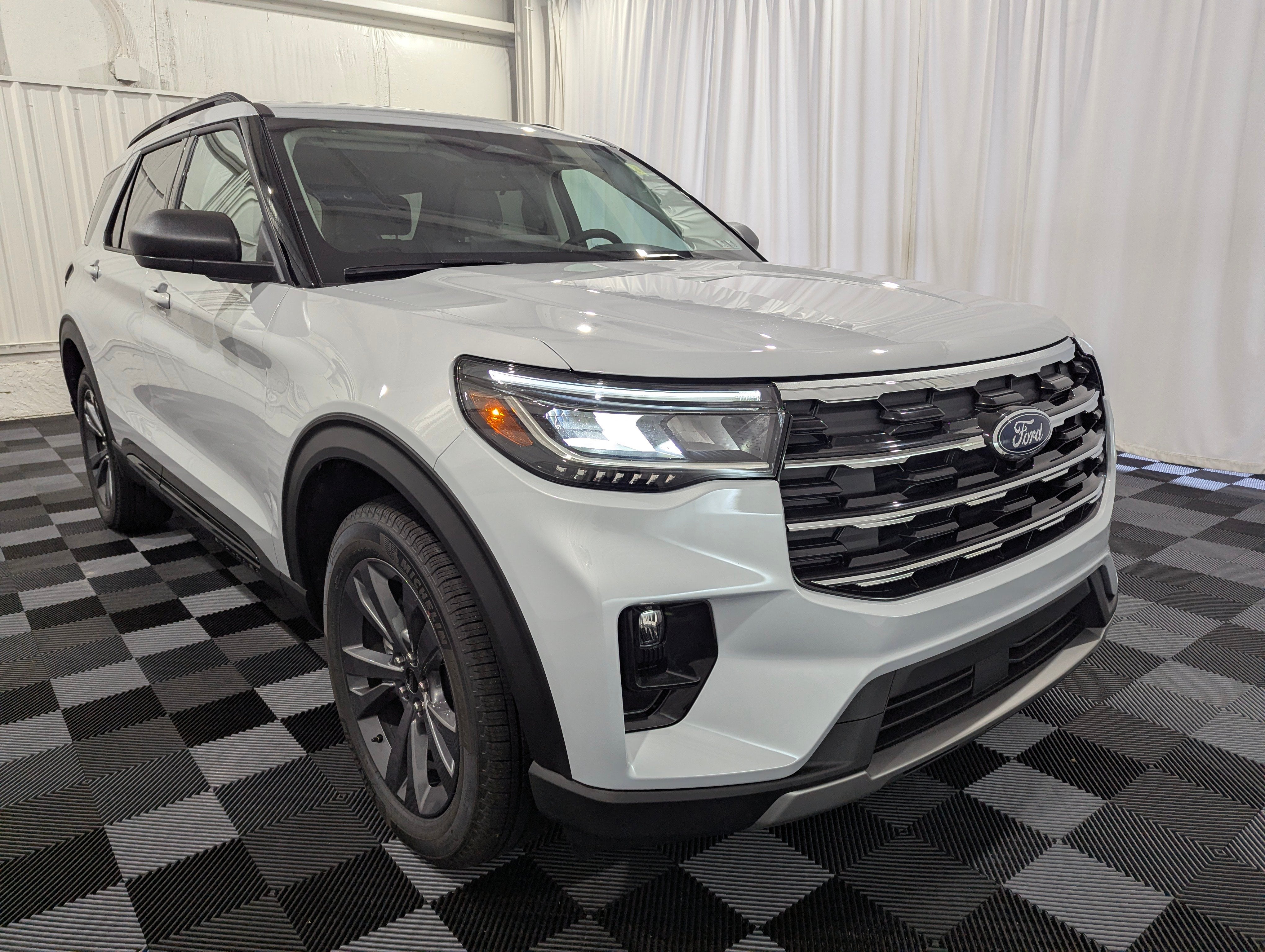 2026 Ford Explorer Active 4x4
