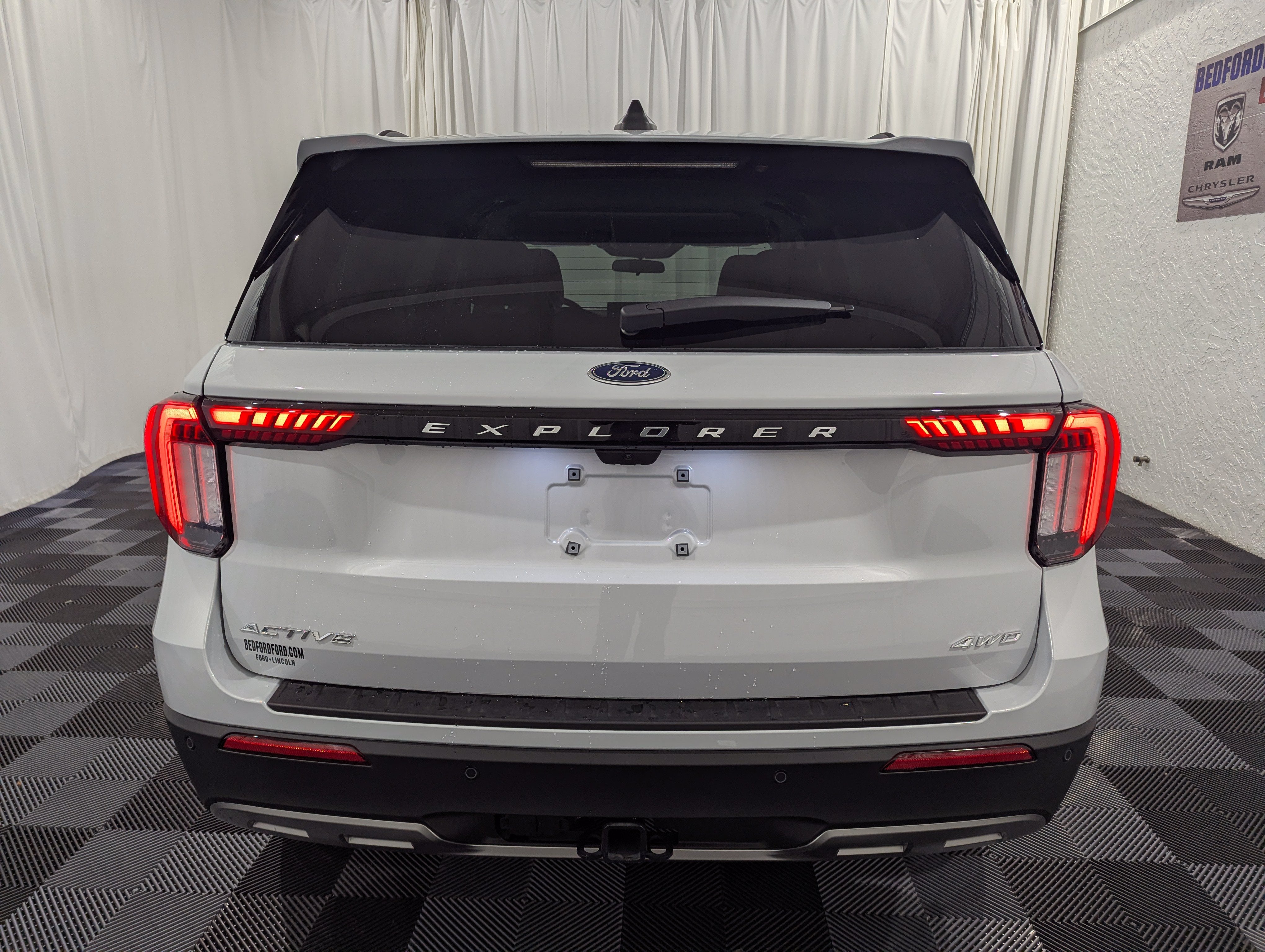2026 Ford Explorer Active 4x4