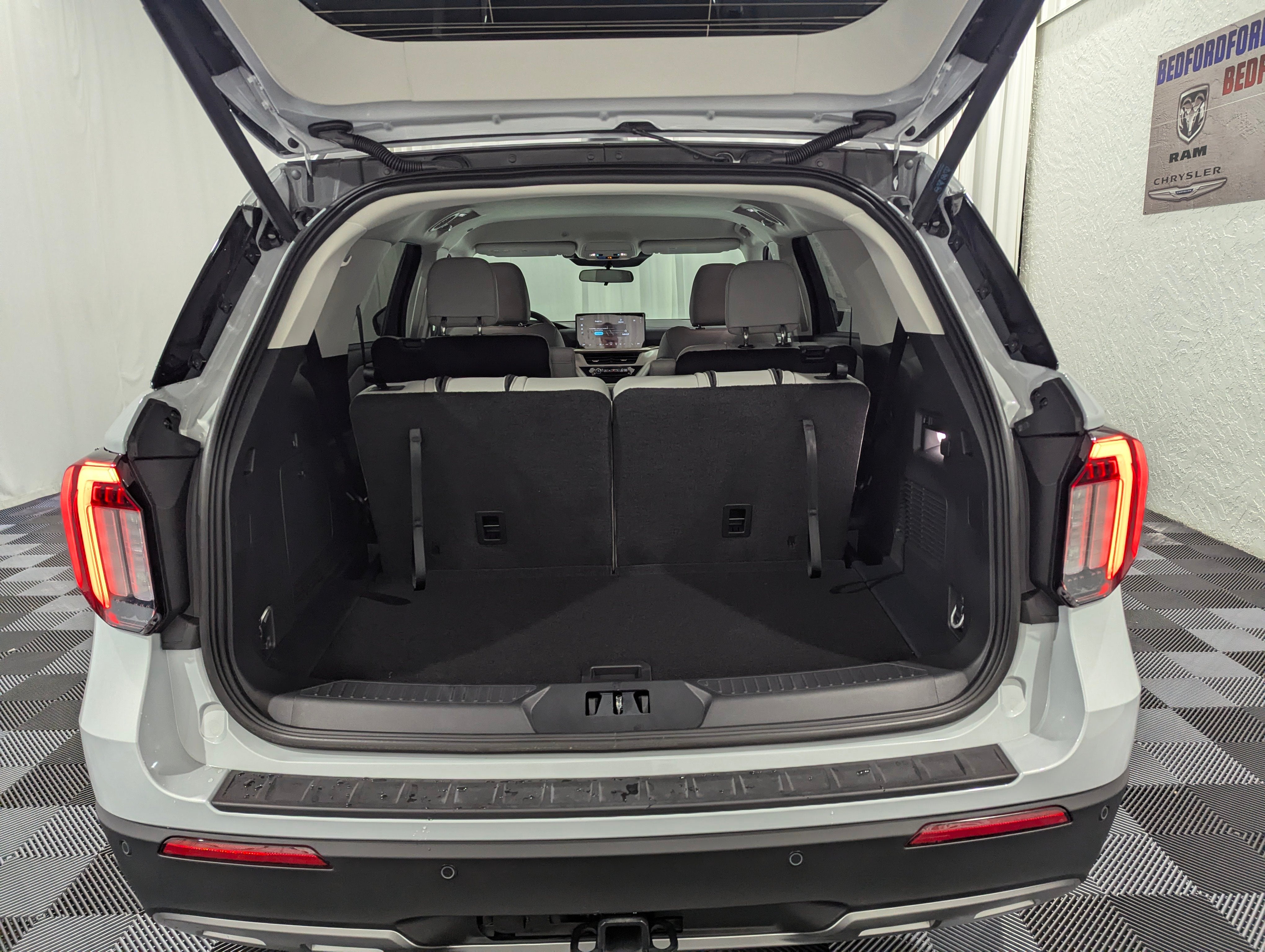 2026 Ford Explorer Active 4x4