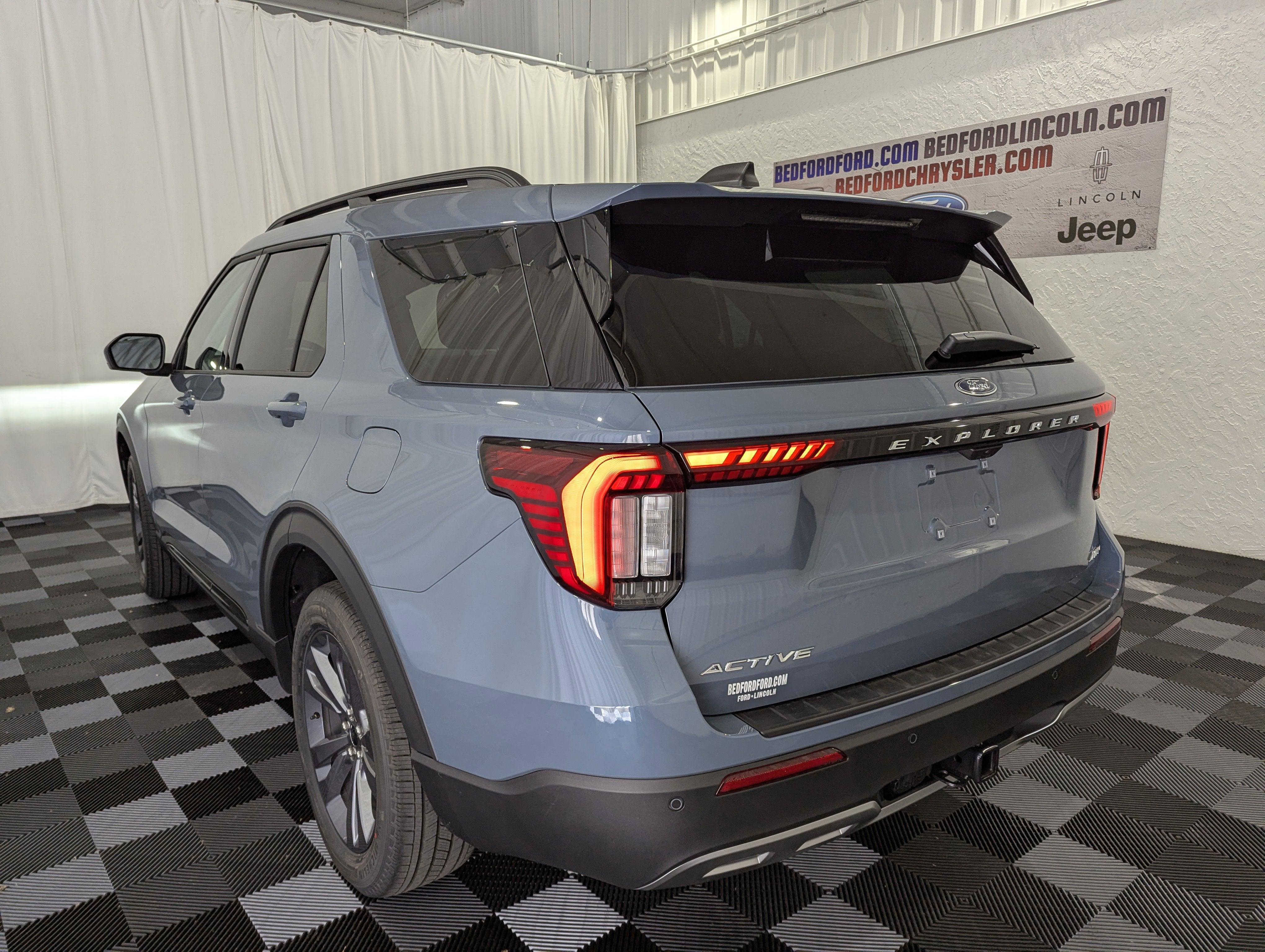 2026 Ford Explorer Base