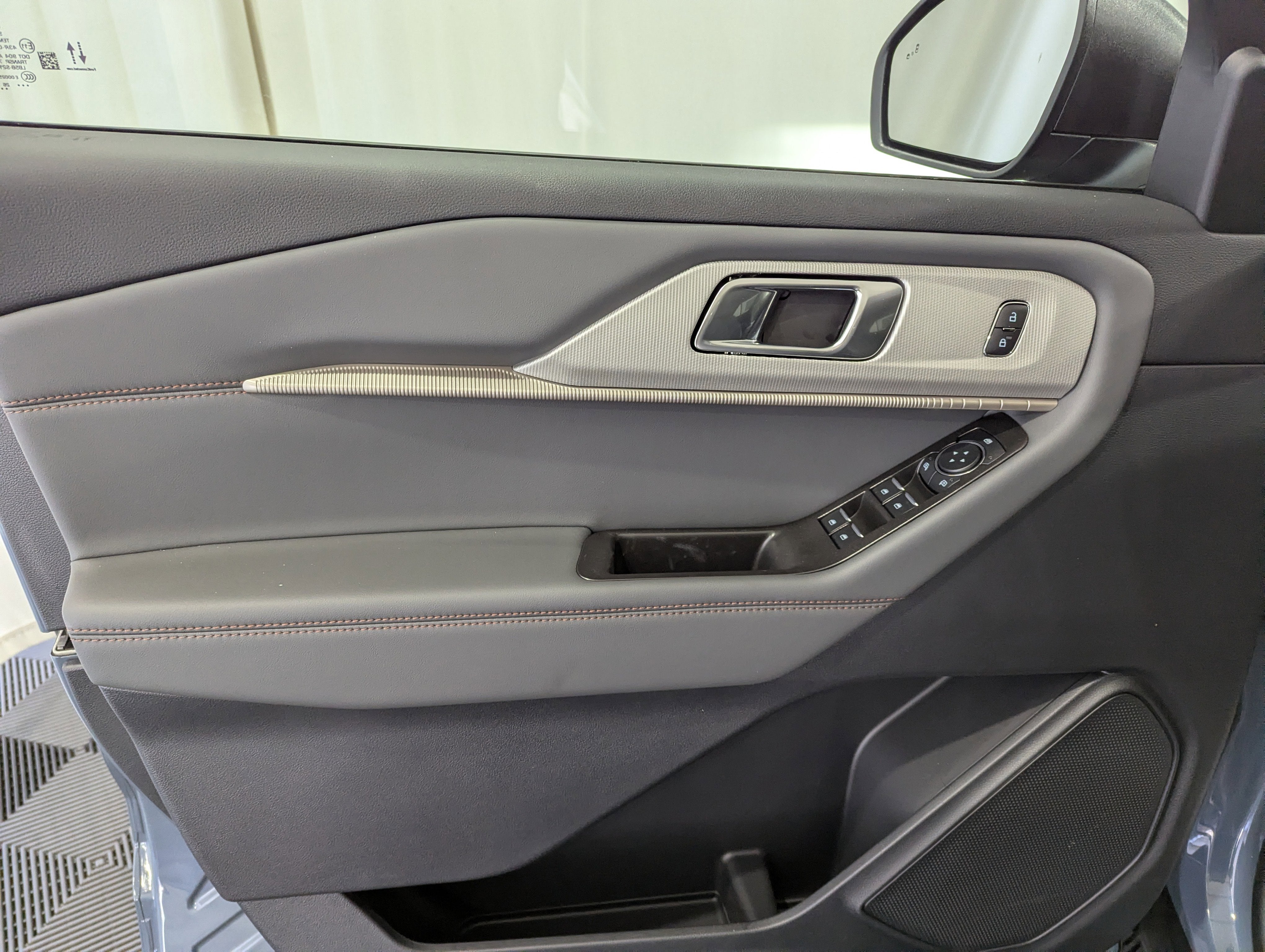 2026 Ford Explorer Base