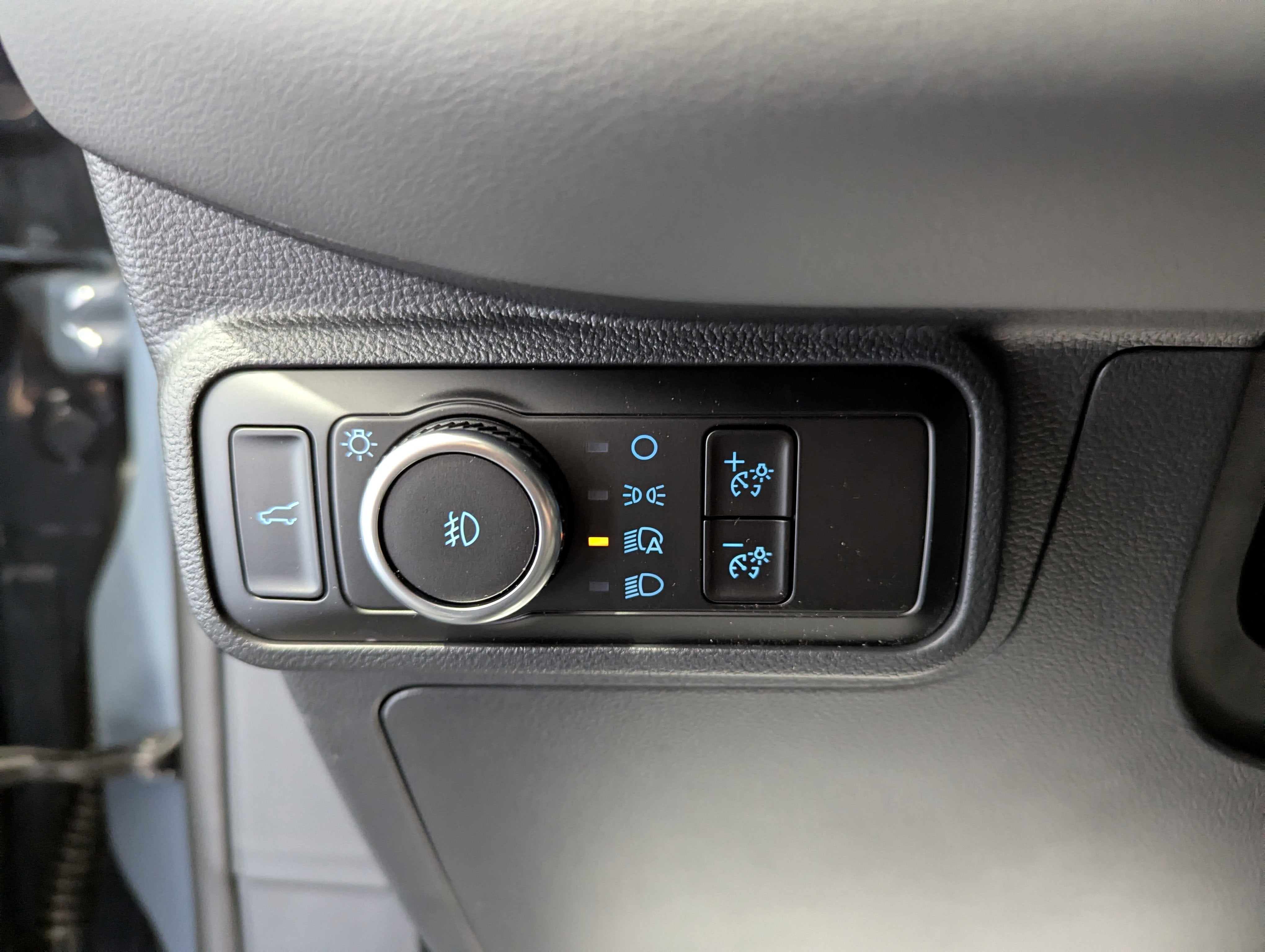 2026 Ford Explorer Base