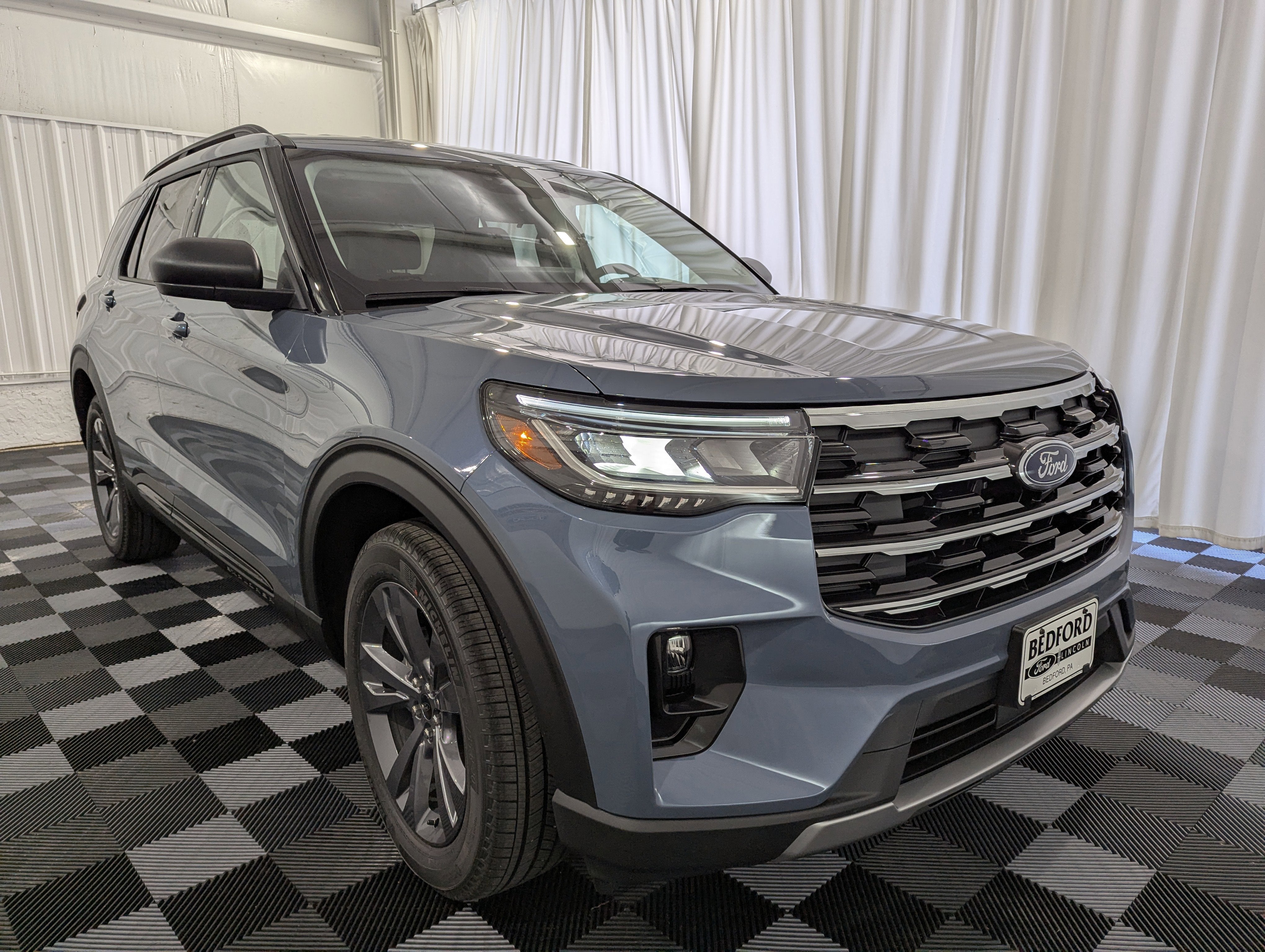 2026 Ford Explorer Base
