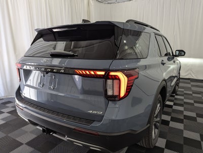 2026 Ford Explorer Base