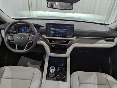 2026 Ford Explorer Platinum 4x4