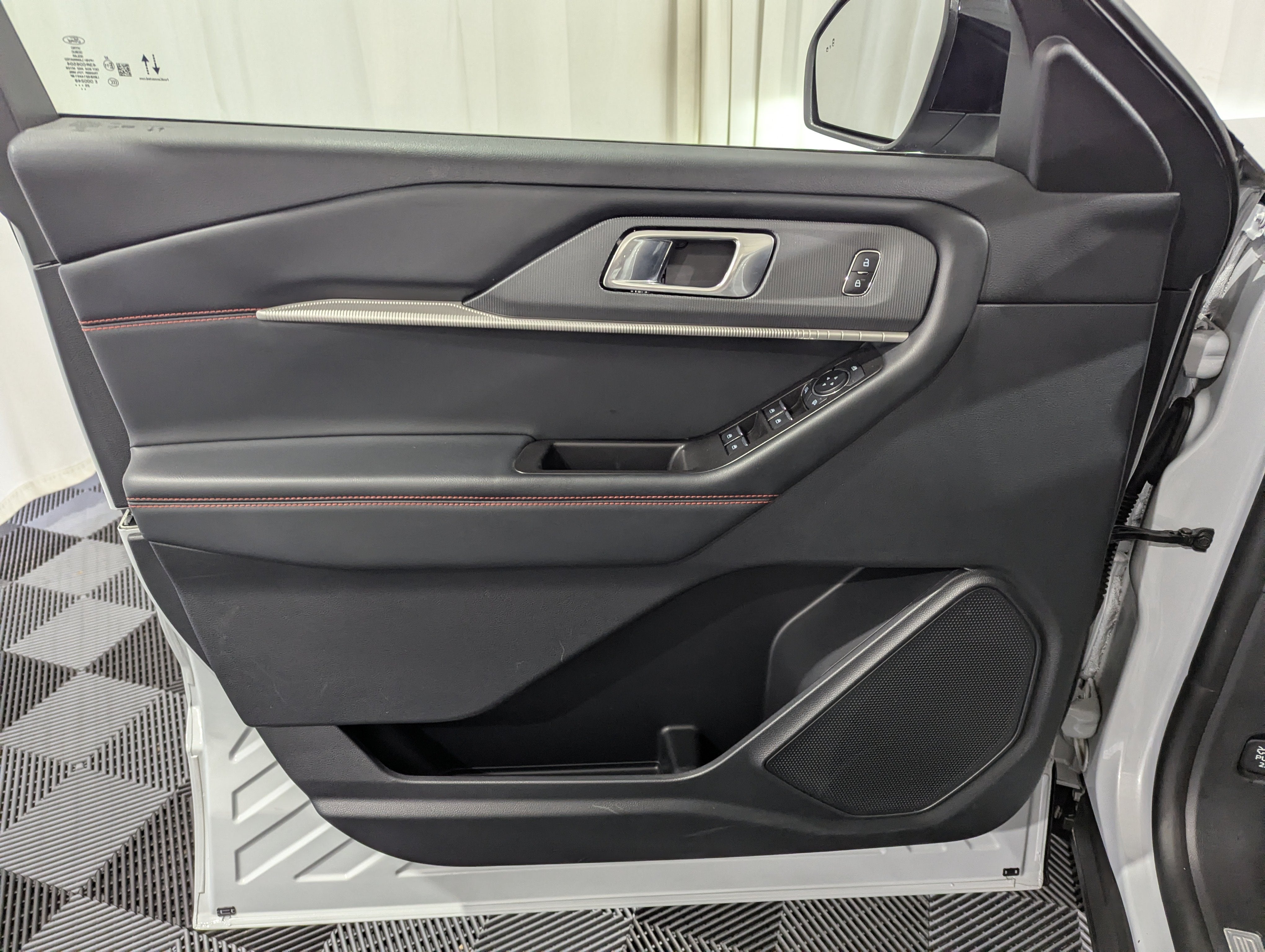 2026 Ford Explorer ST-Line 4x4