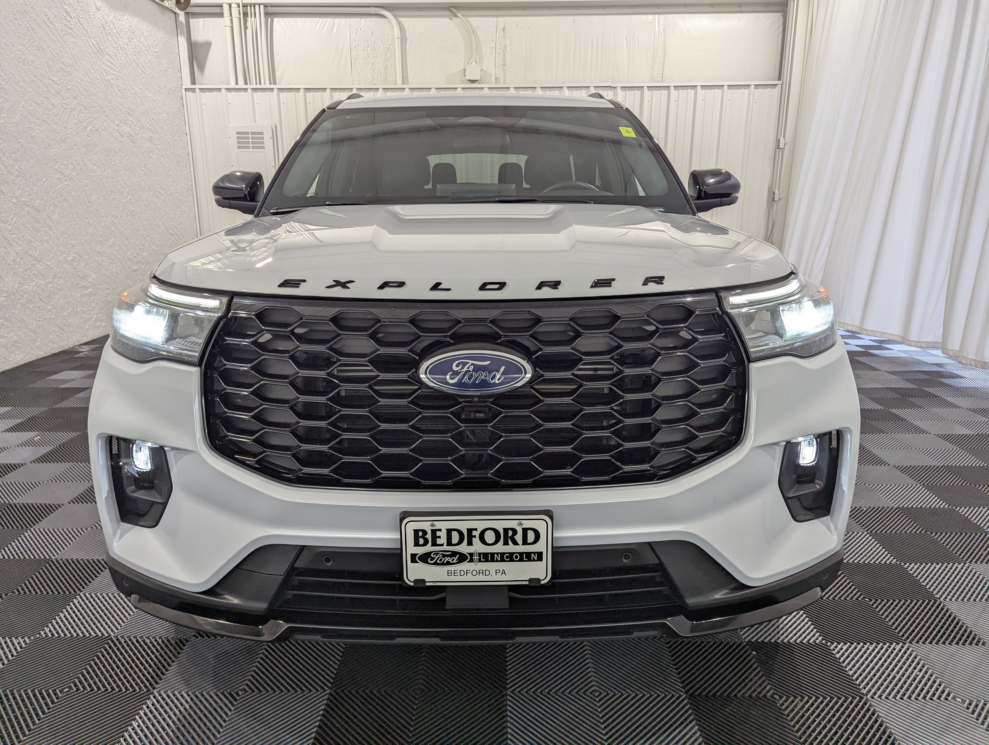 2026 Ford Explorer ST-Line 4x4