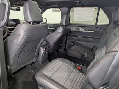 2026 Ford Explorer ST-Line 4x4