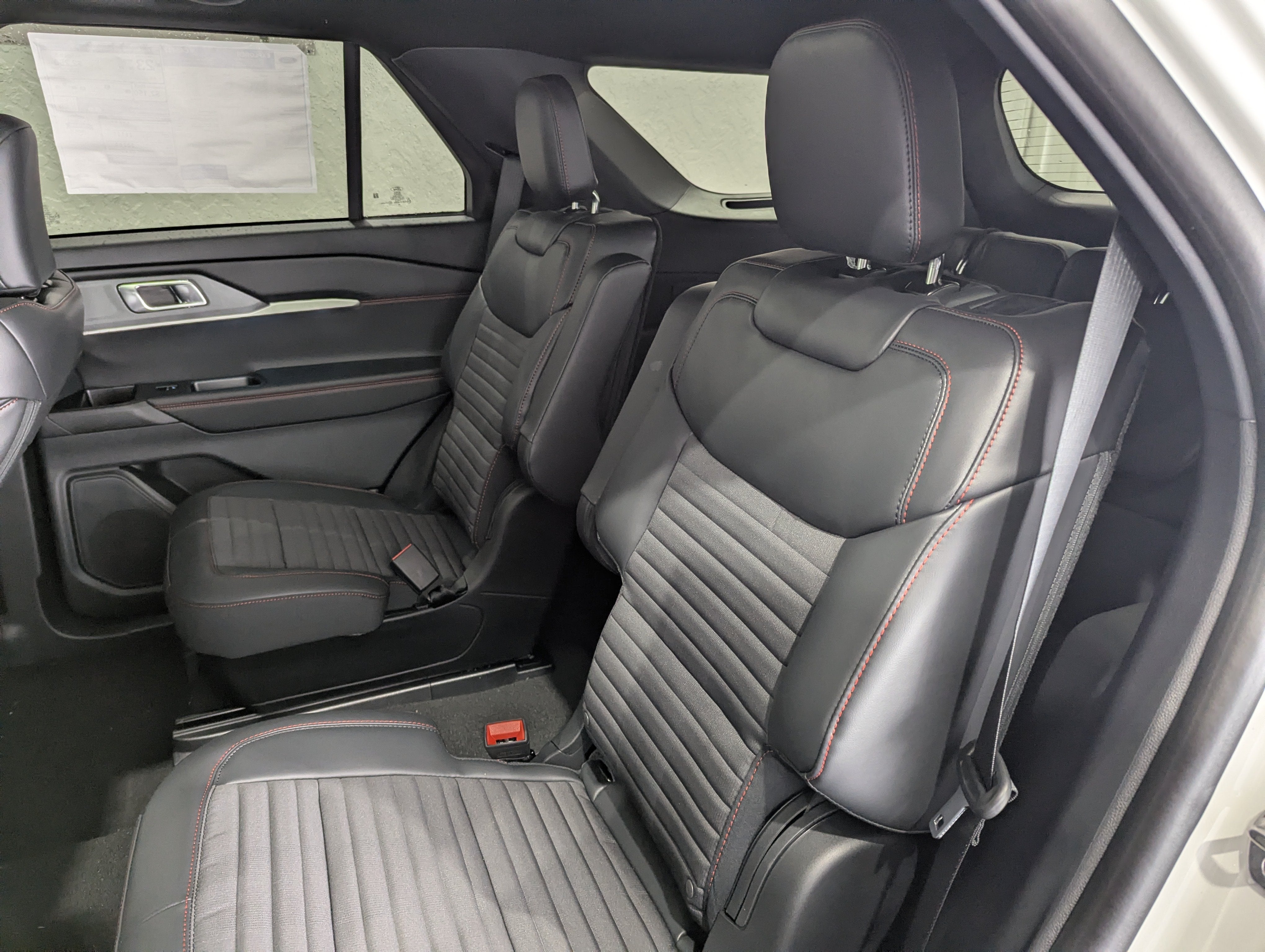 2026 Ford Explorer ST-Line 4x4