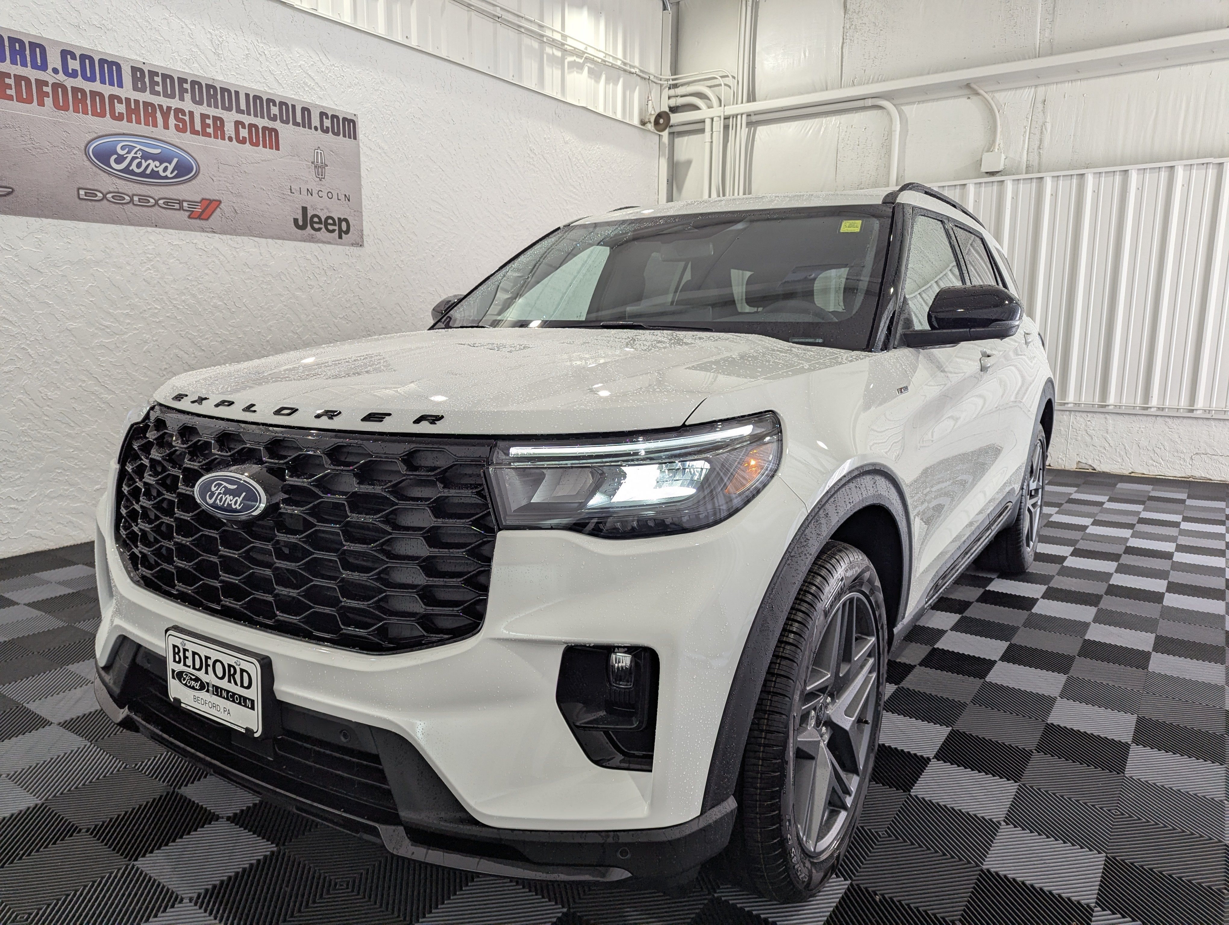 2026 Ford Explorer ST-Line 4x4