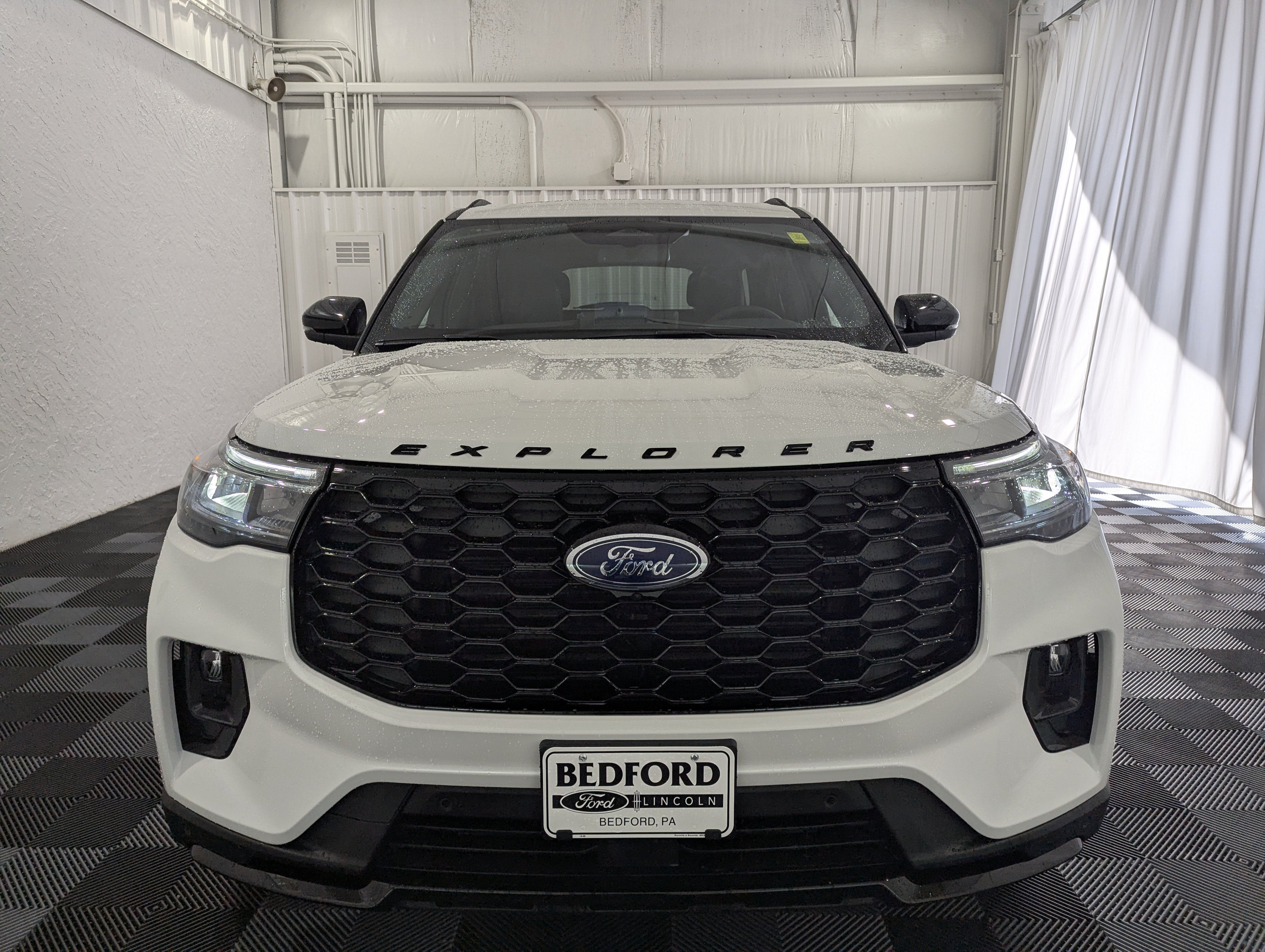 2026 Ford Explorer ST-Line 4x4
