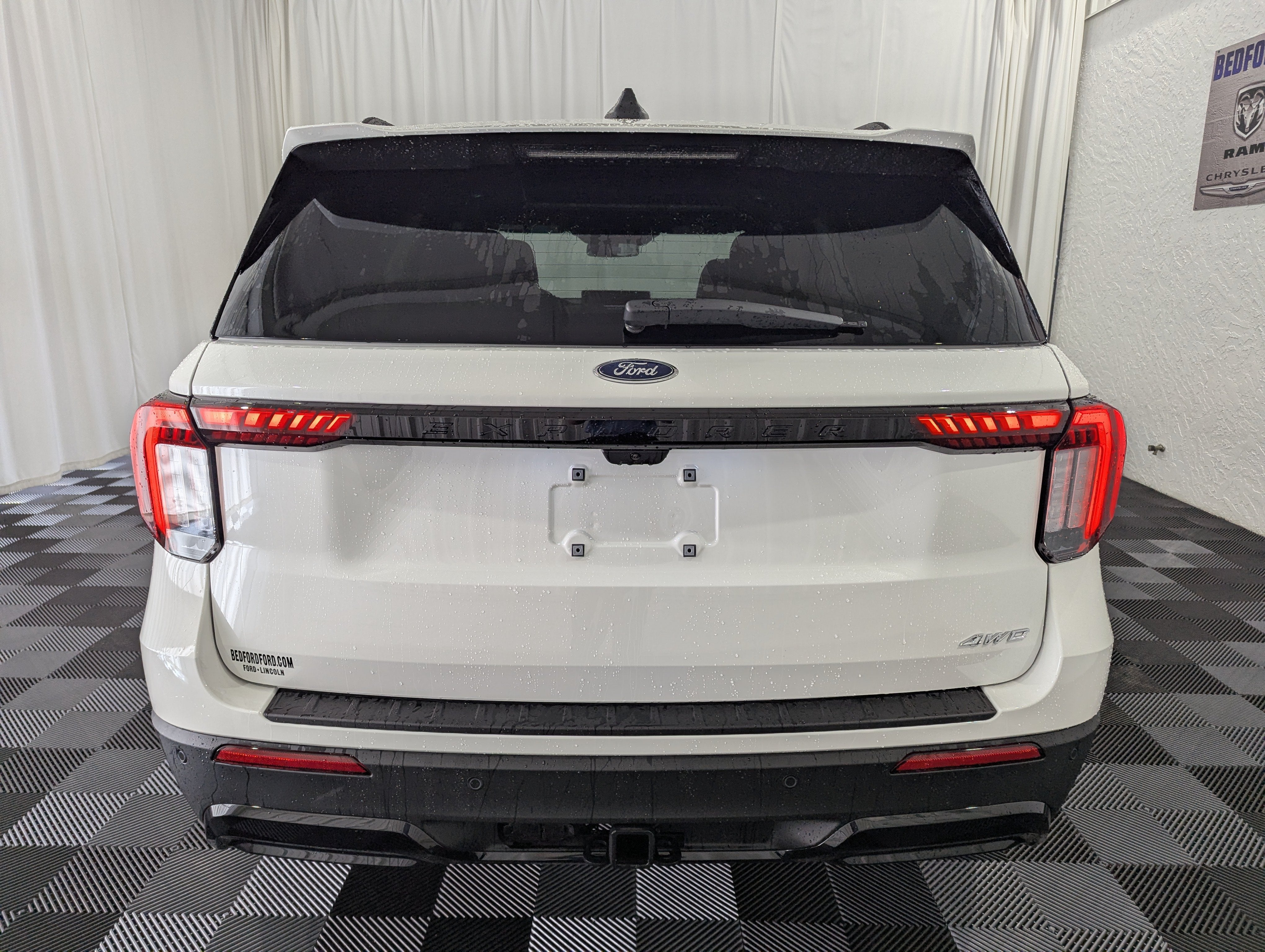 2026 Ford Explorer ST-Line 4x4