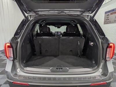 2025 Ford Explorer ST-Line 4x4