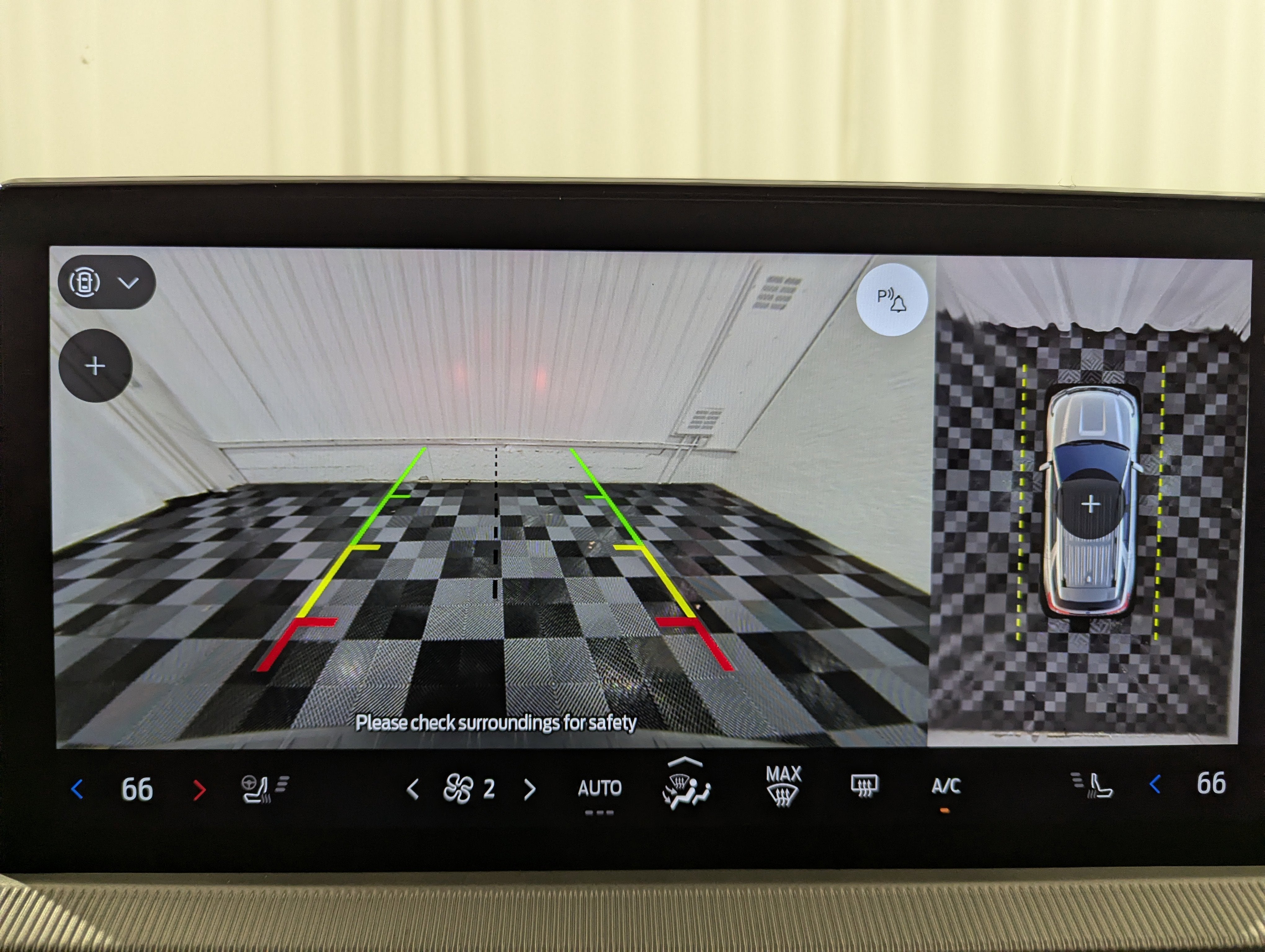 2025 Ford Explorer ST-Line 4x4