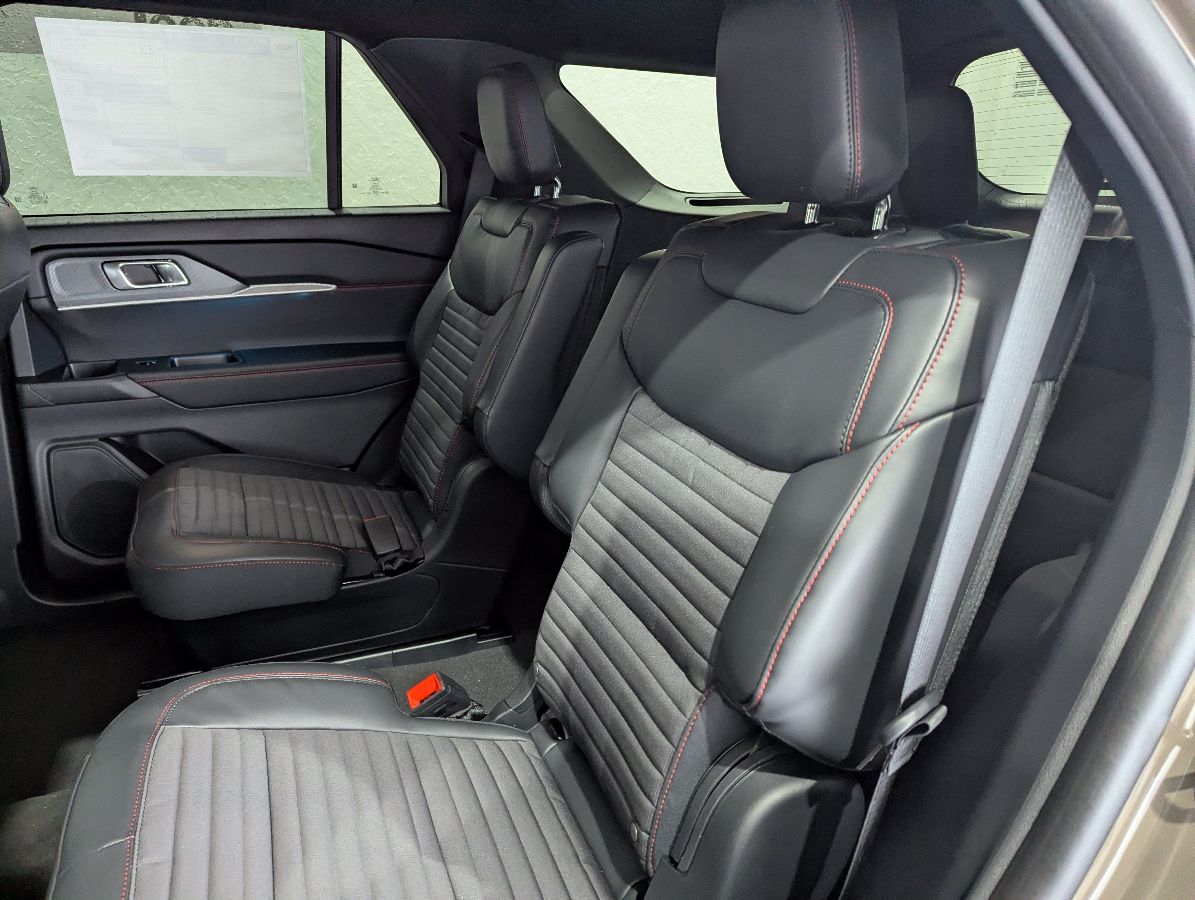 2026 Ford Explorer ST-Line 4x4