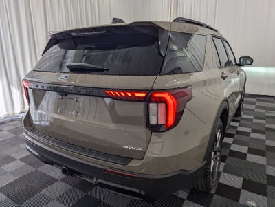 2026 Ford Explorer ST-Line 4x4