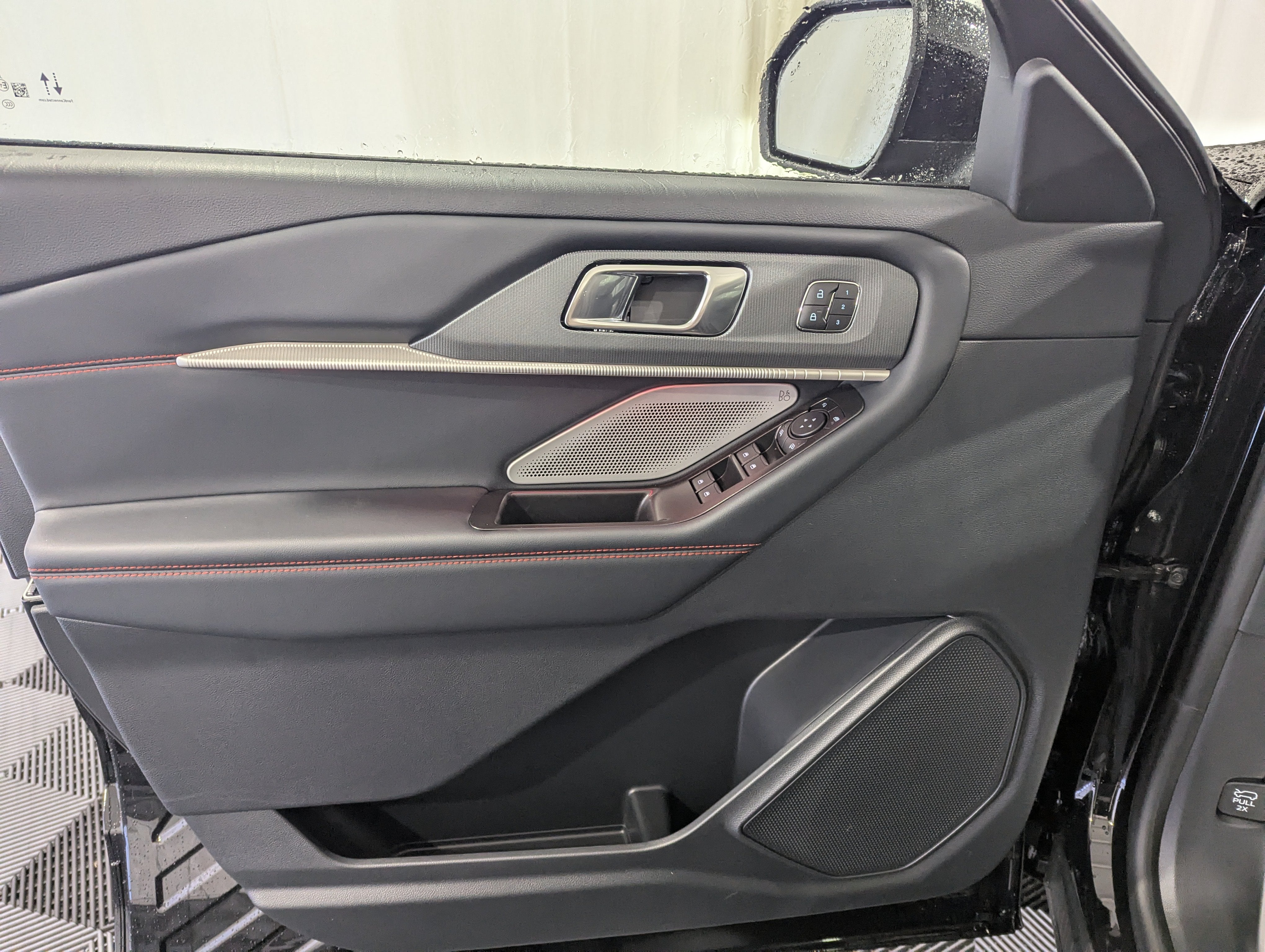2027 Ford Explorer ST 4x4