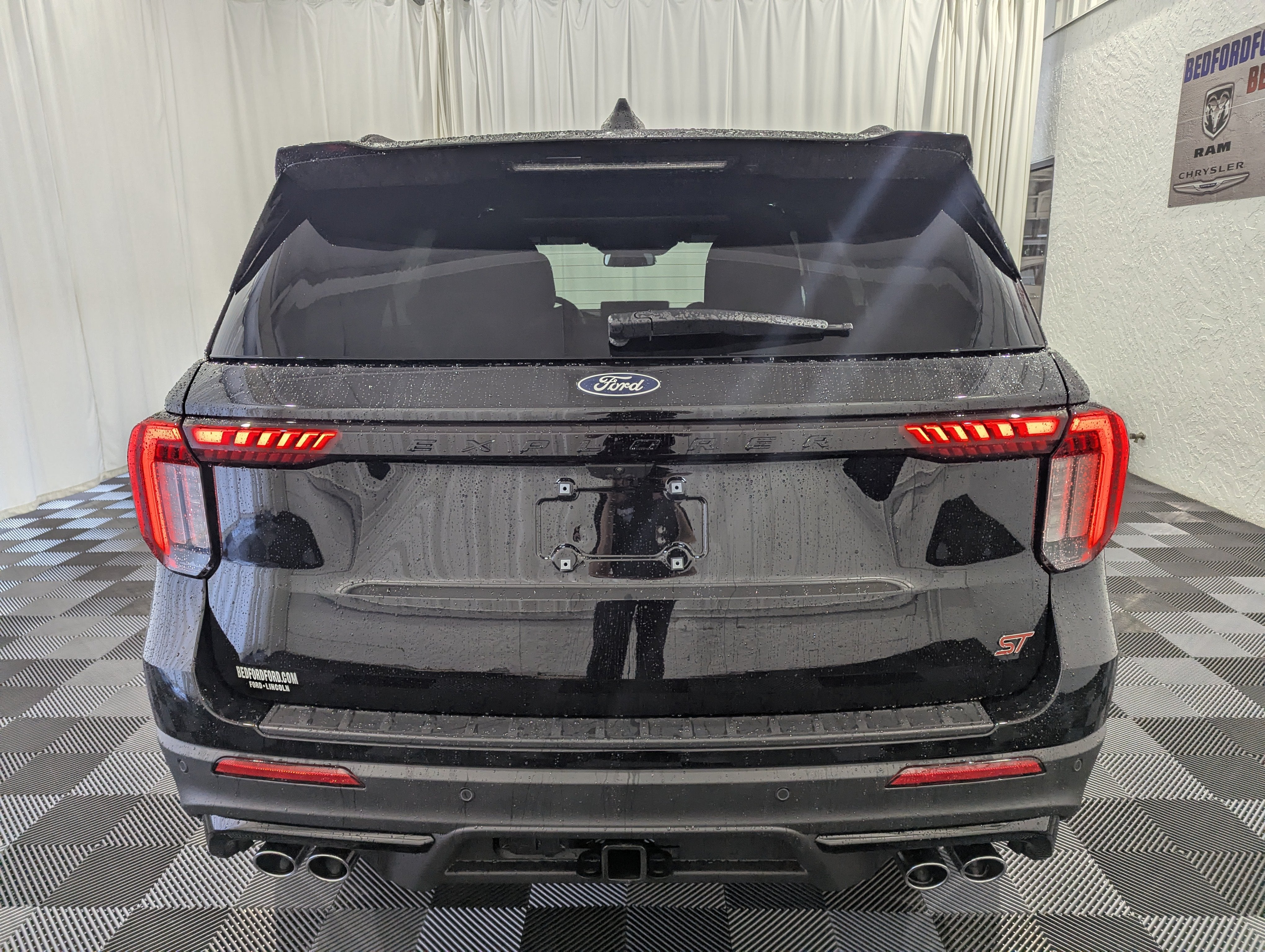 2027 Ford Explorer ST 4x4