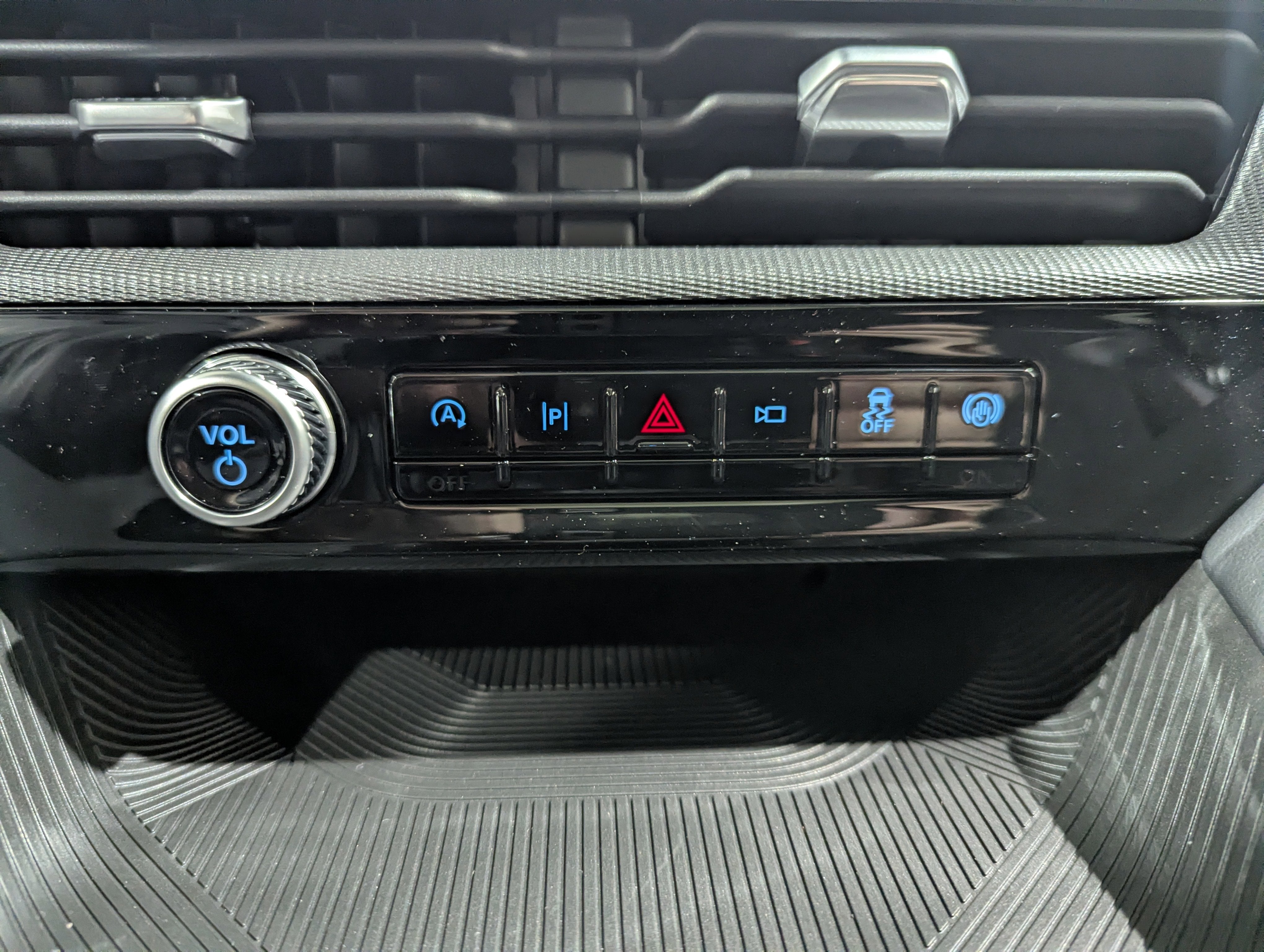 2026 Ford Explorer ST 4x4