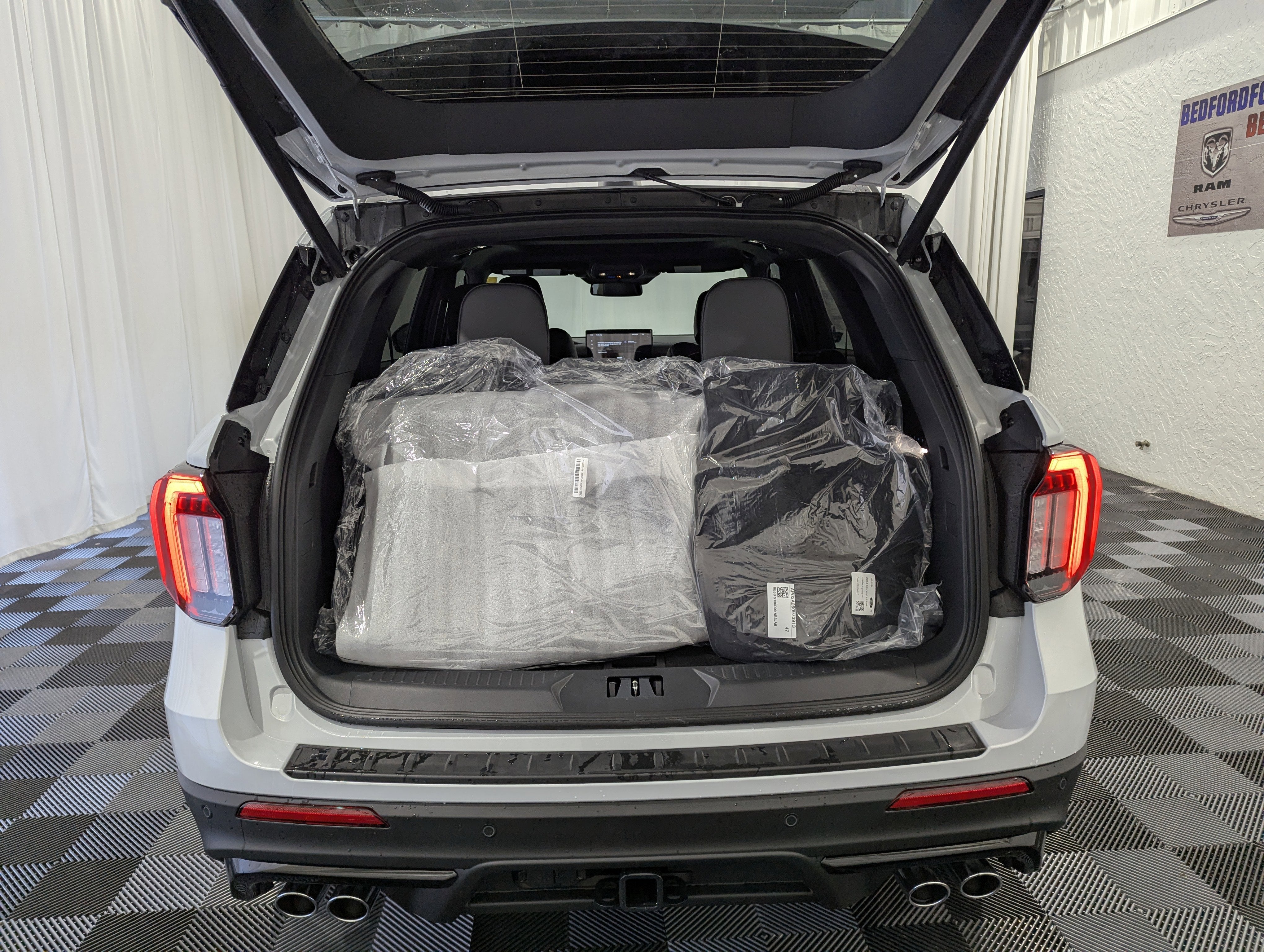 2026 Ford Explorer ST 4x4