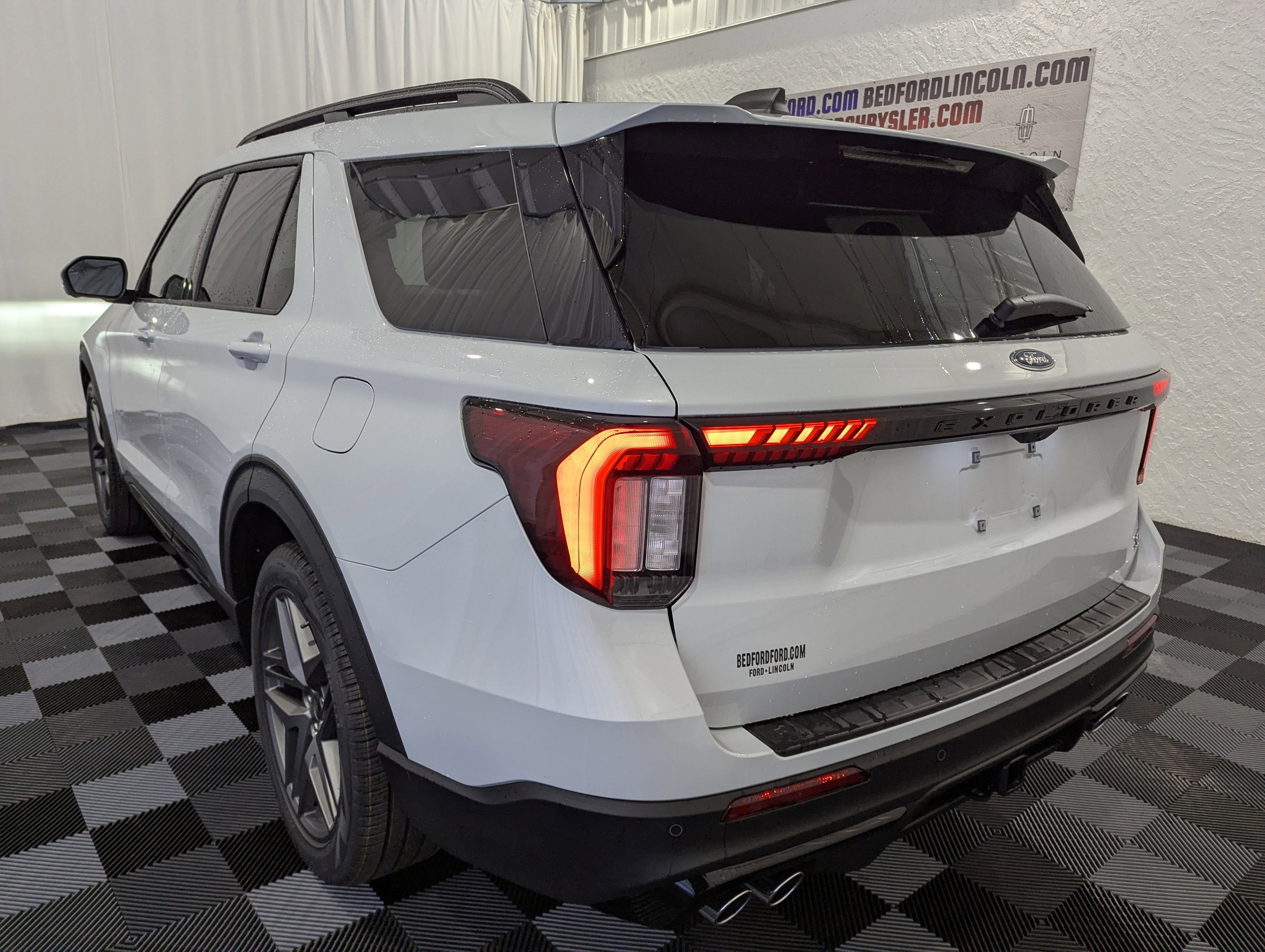 2026 Ford Explorer ST 4x4