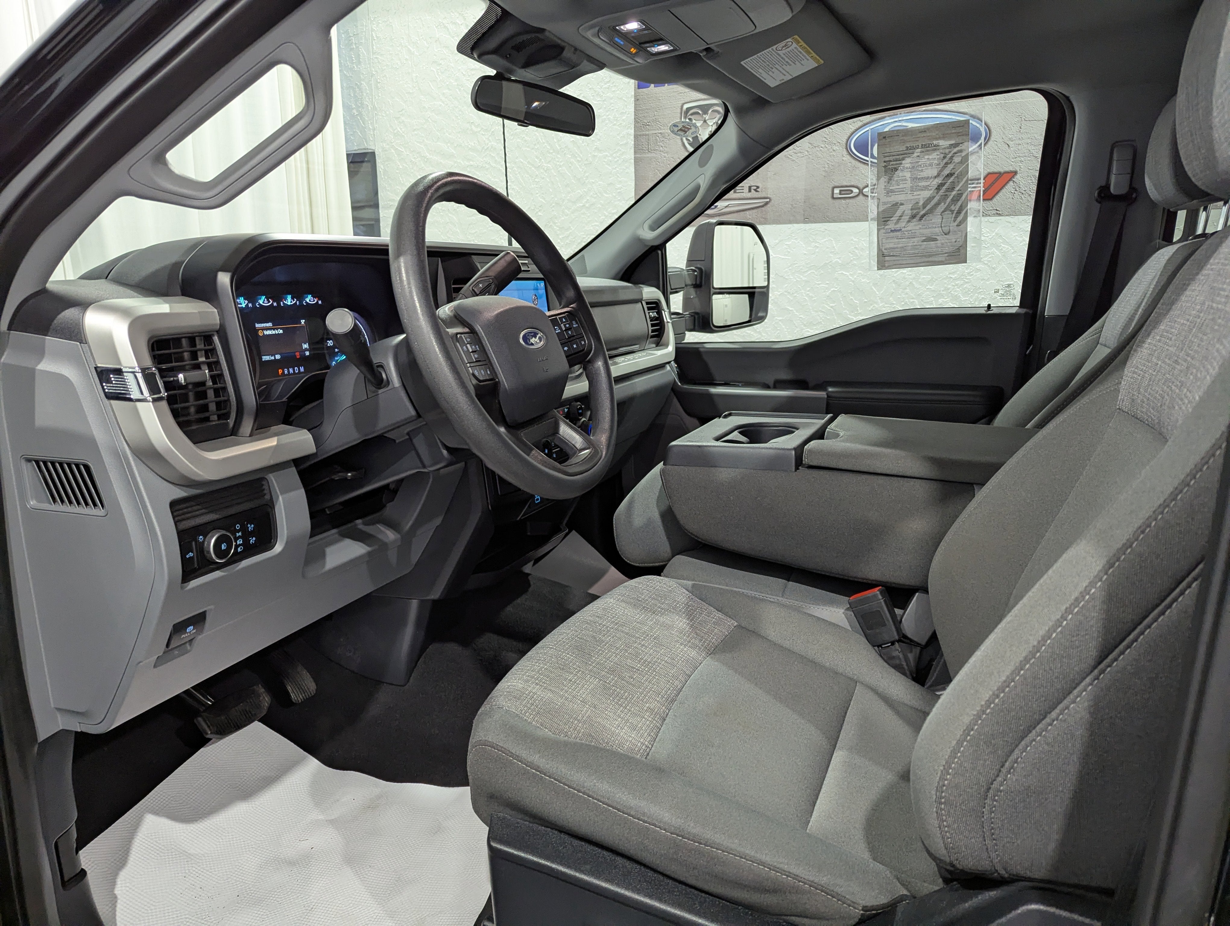 2025 Ford Super Duty F-250 SRW XLT