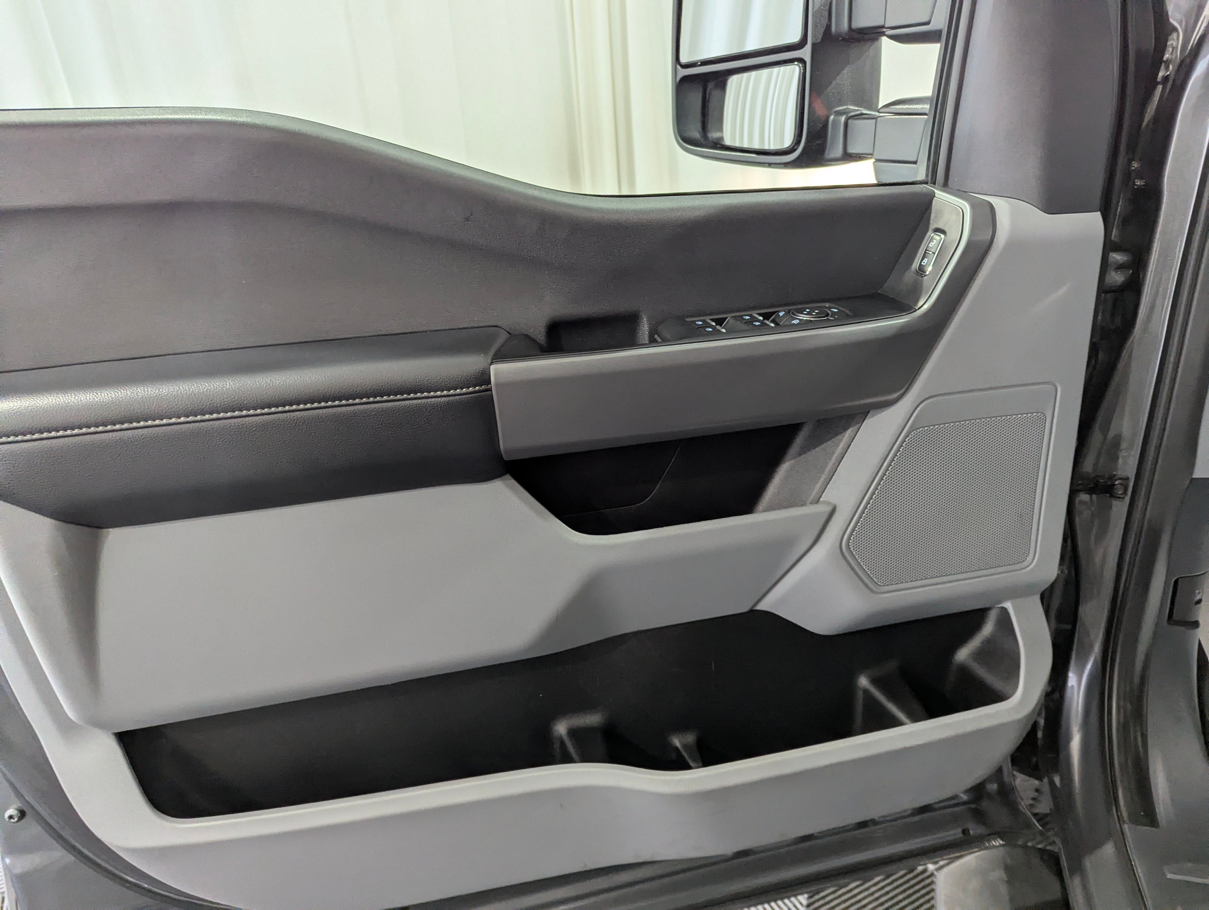2025 Ford Super Duty F-250 SRW XLT
