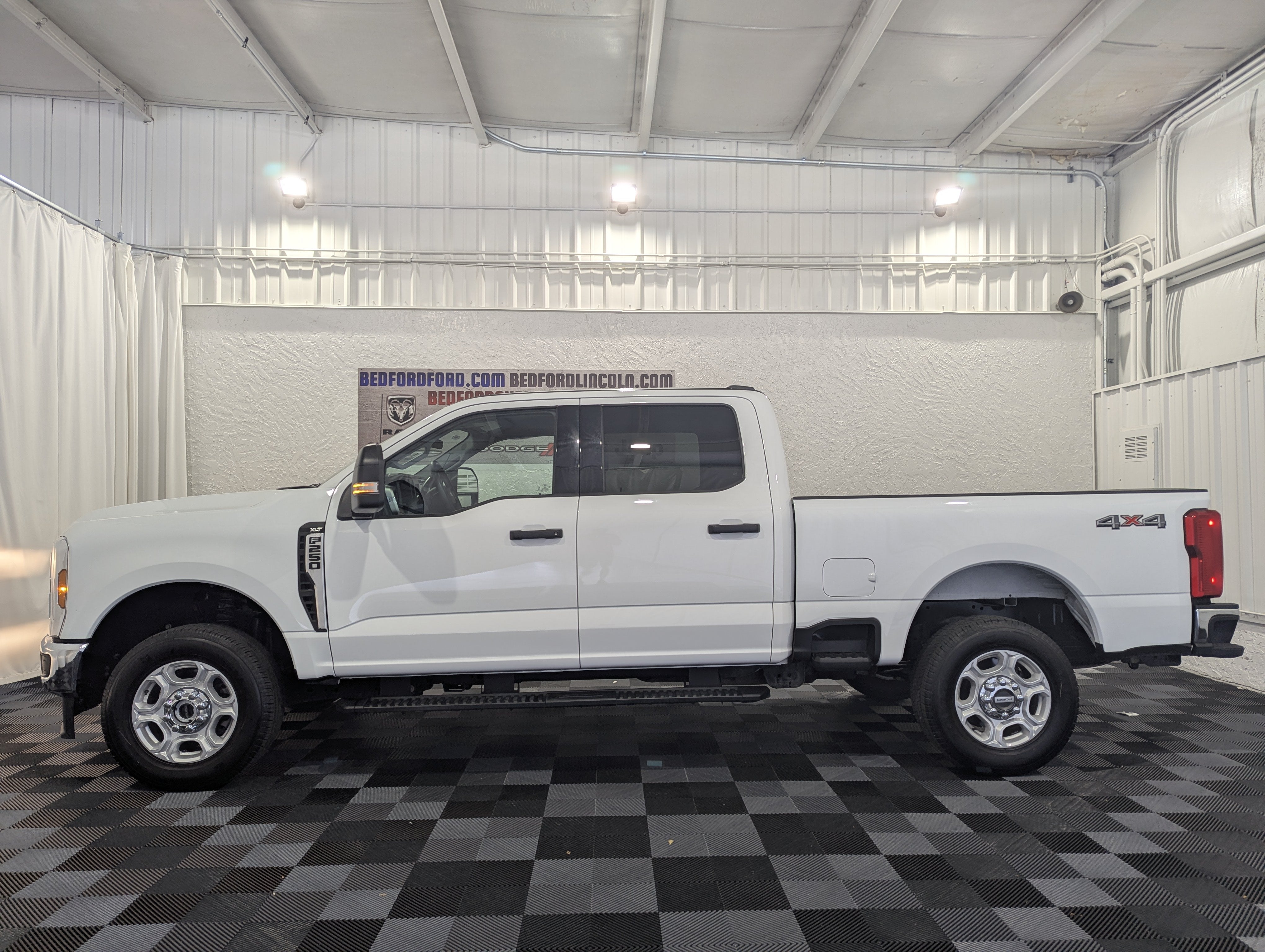 2025 Ford Super Duty F-250 SRW XLT