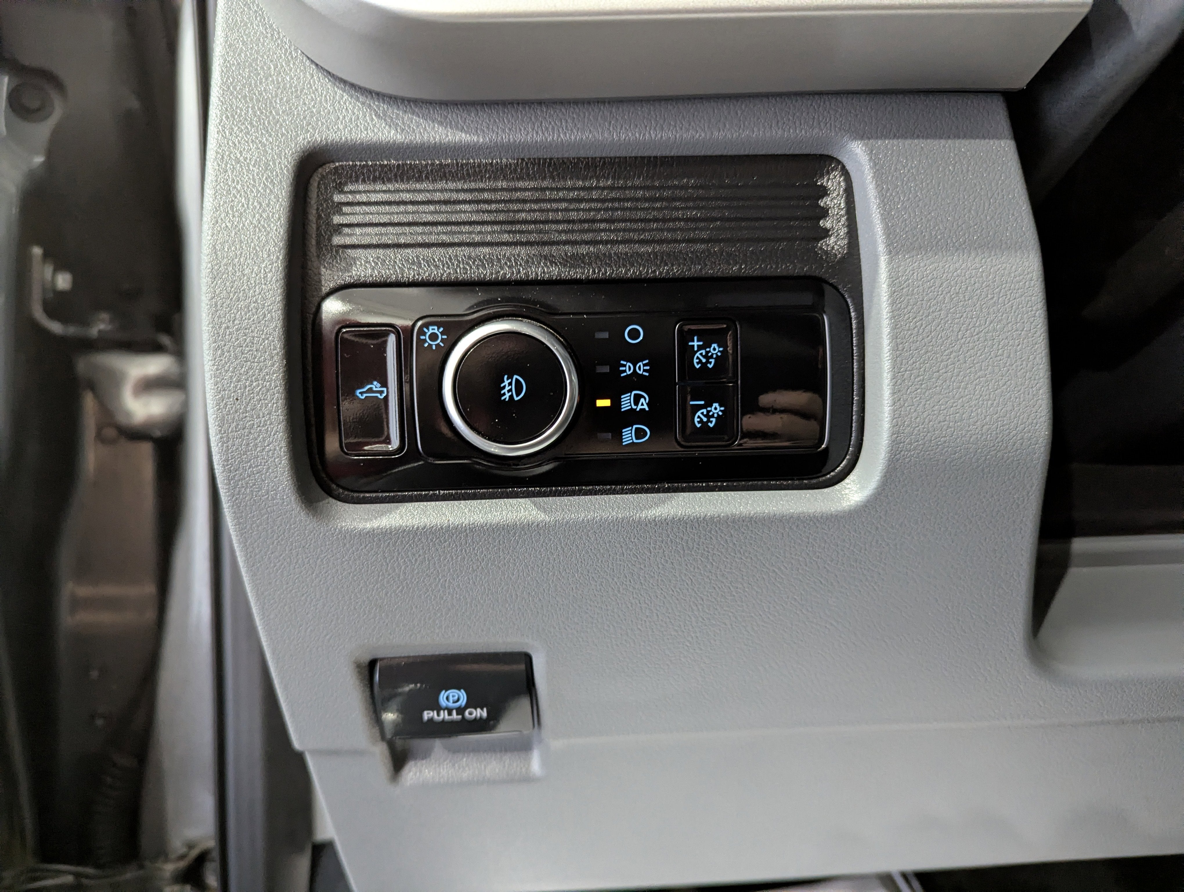 2025 Ford Super Duty F-250 SRW XLT