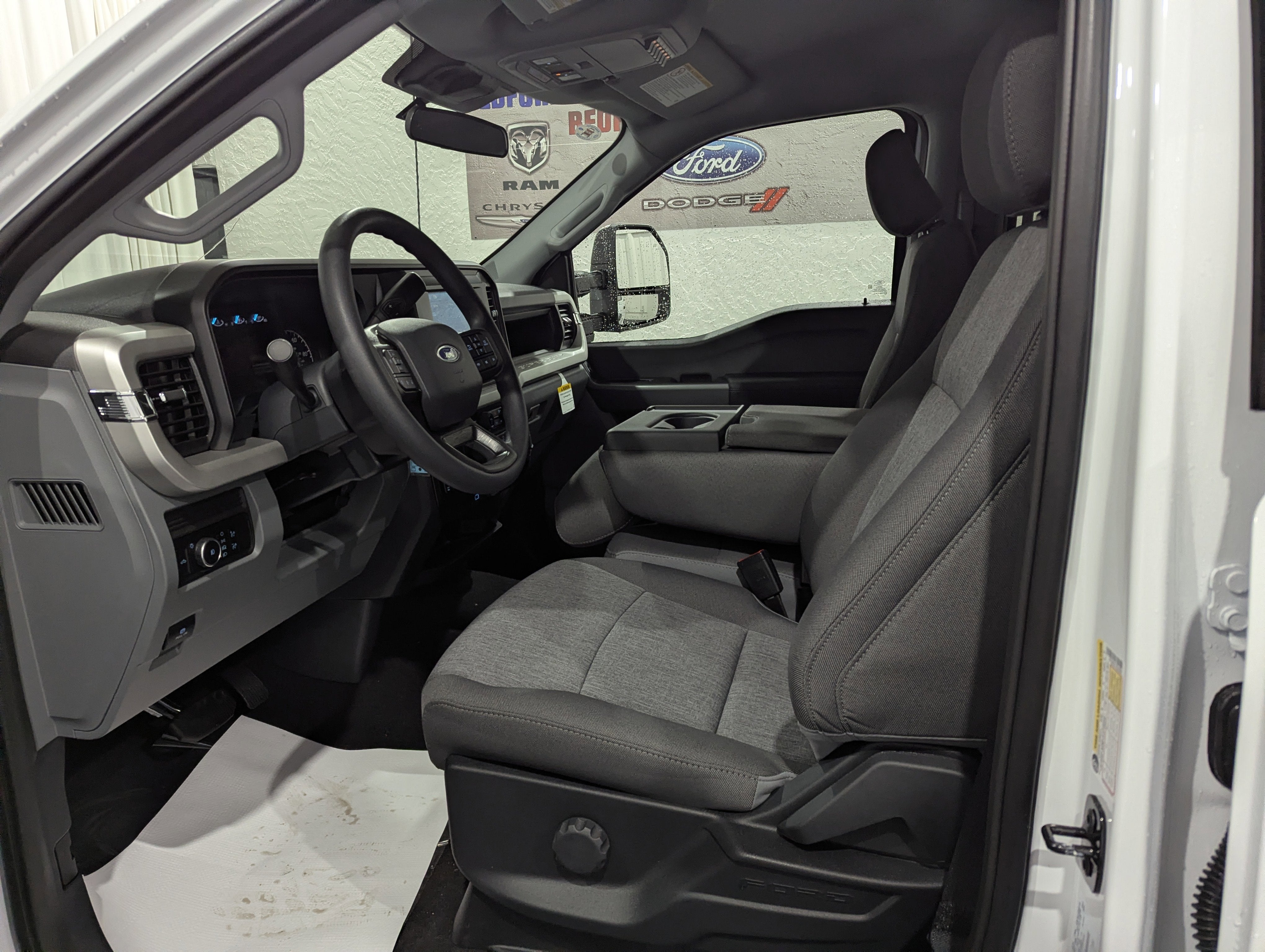 2026 Ford Super Duty F-250 SRW STX