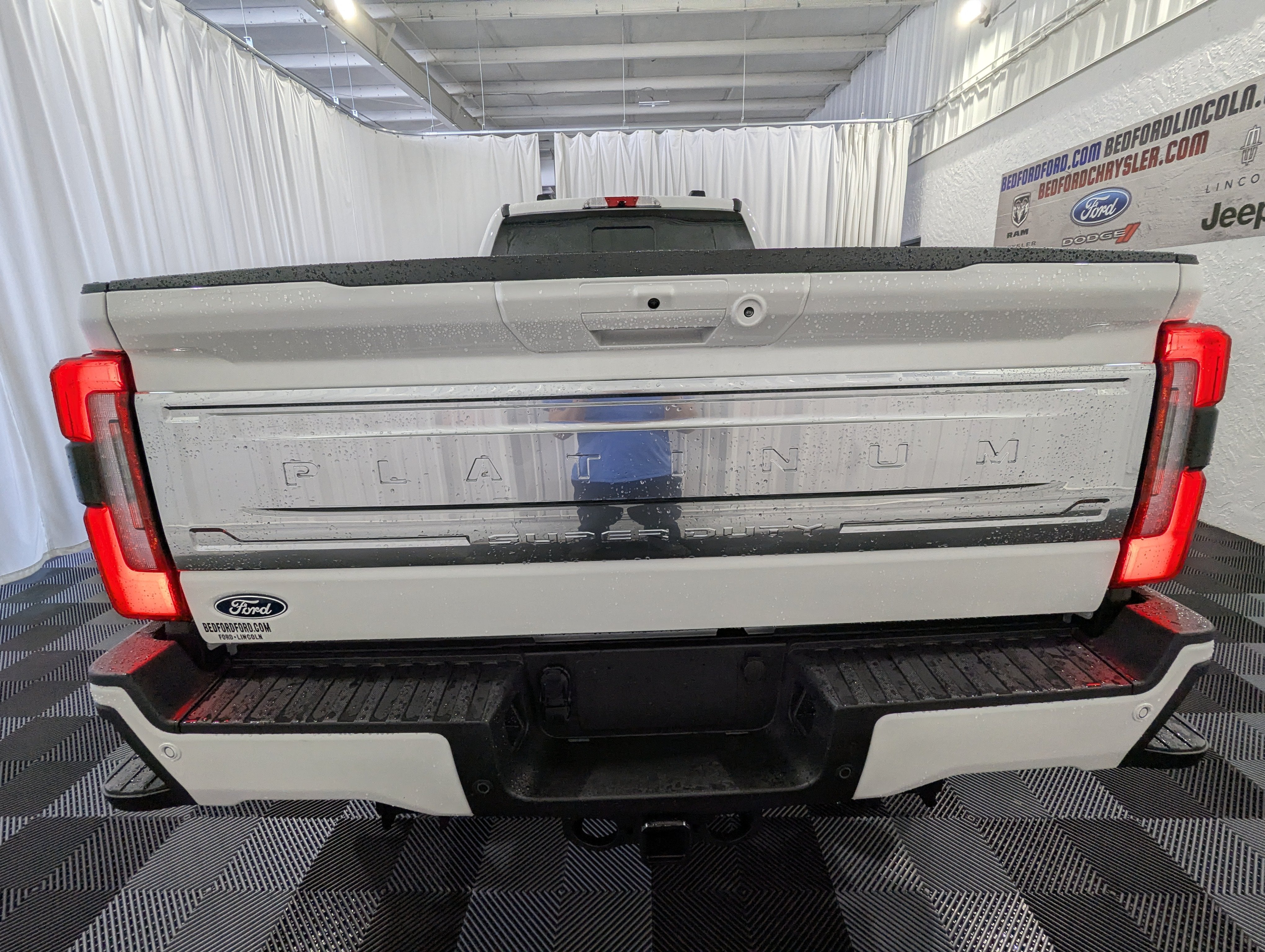 2027 Ford Super Duty F-250 SRW Platinum