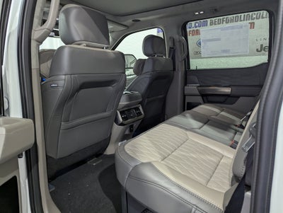 2027 Ford Super Duty F-250 SRW Platinum