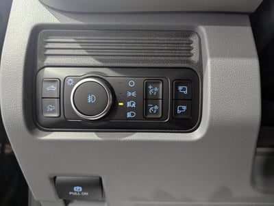 2027 Ford Super Duty F-250 SRW XLT