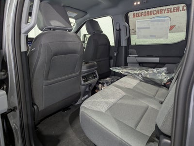 2027 Ford Super Duty F-250 SRW XLT