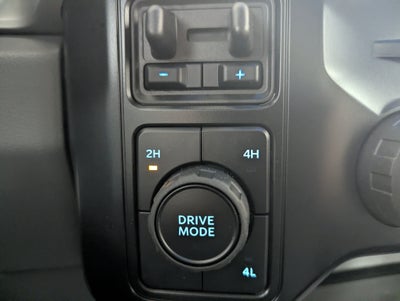2027 Ford Super Duty F-250 SRW XLT